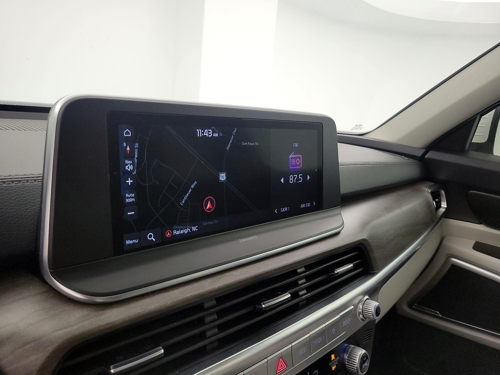 Thumbnail: 2020 Kia Telluride - 14