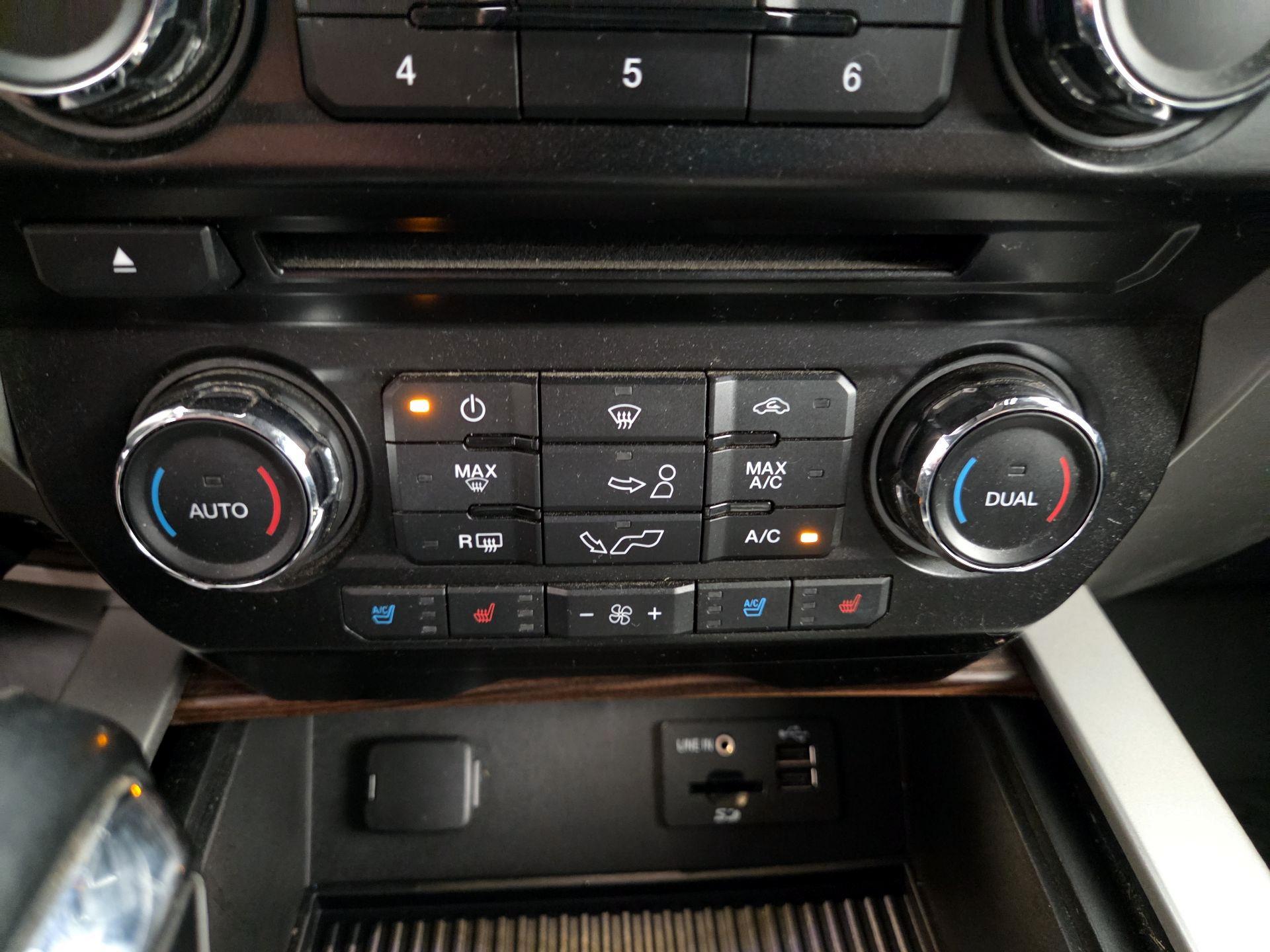 Thumbnail: 2015 Ford F-150 - 16