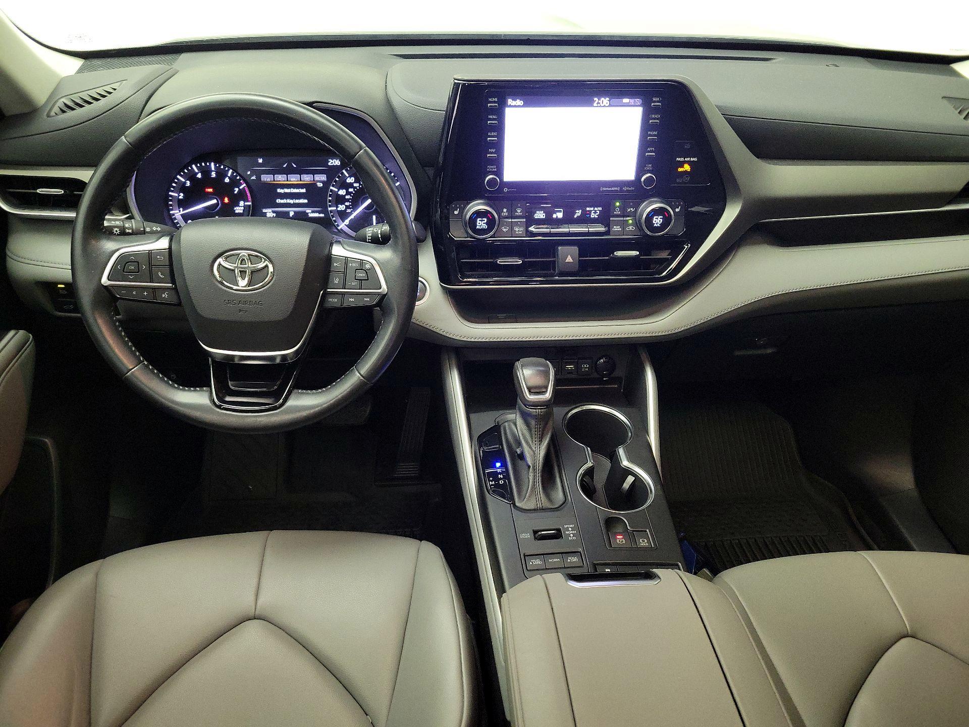 Thumbnail: 2021 Toyota Highlander - 9