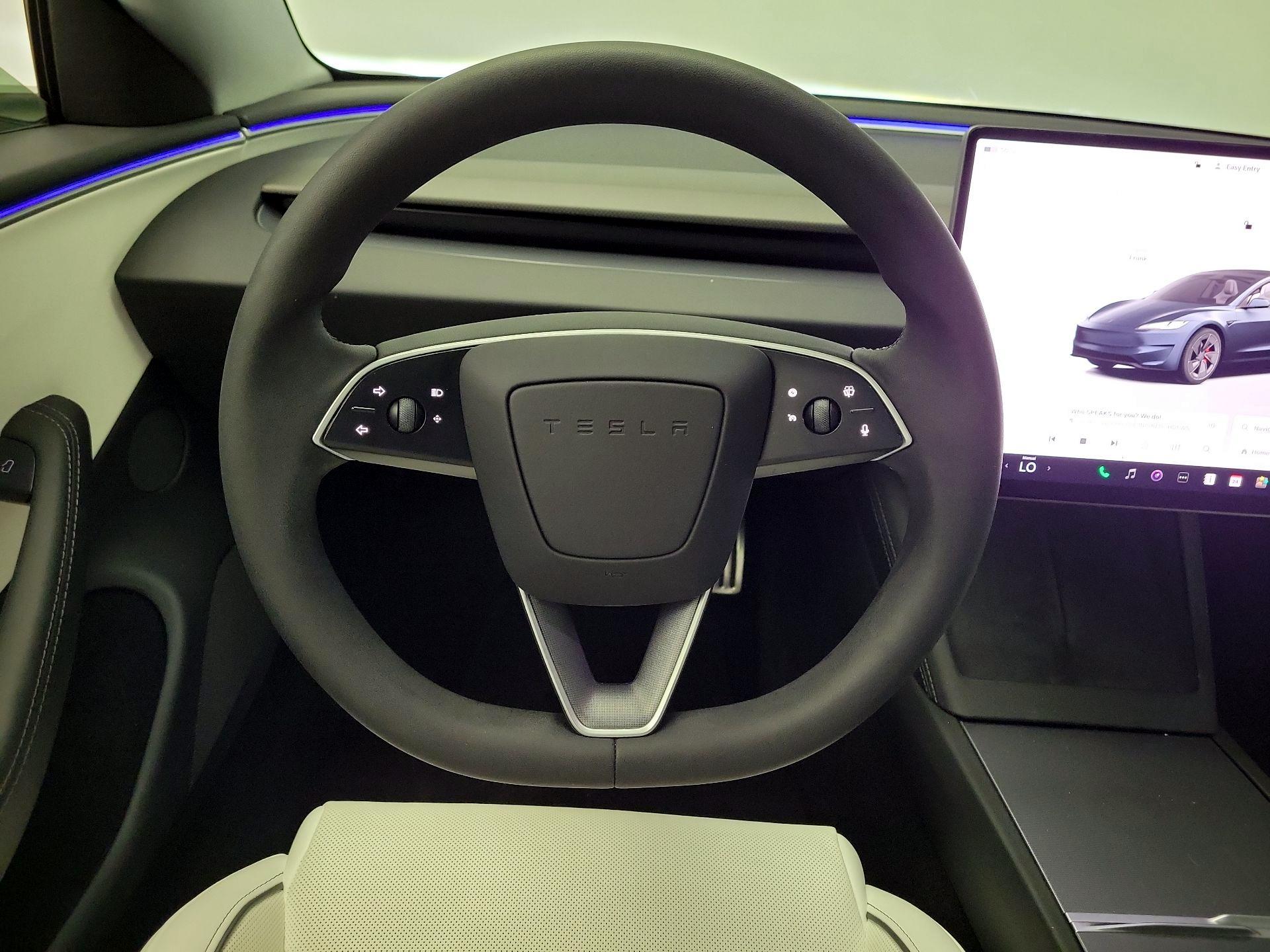 Thumbnail: 2025 Tesla Model 3 - 10