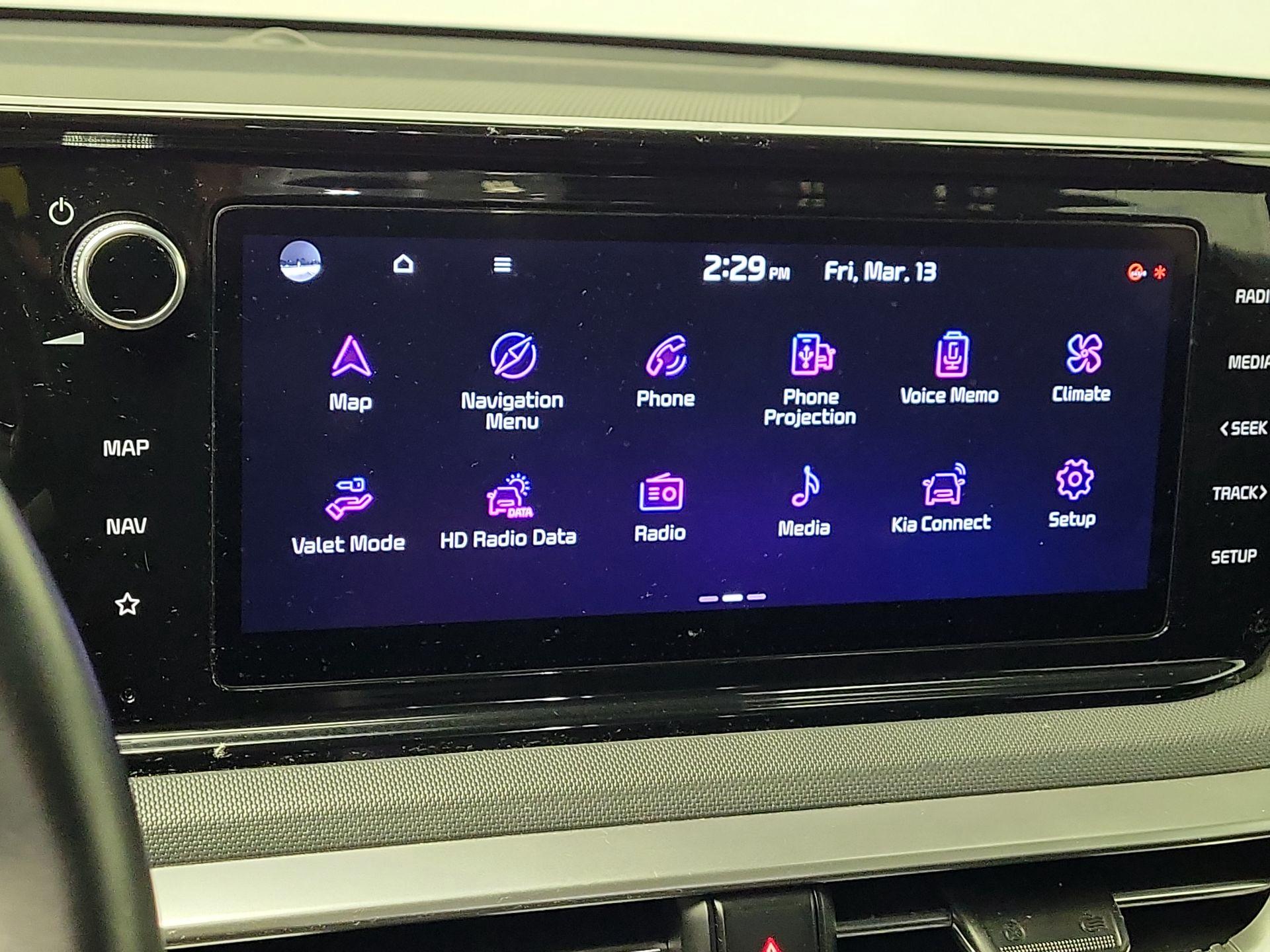 Thumbnail: 2022 Kia K5 - 15