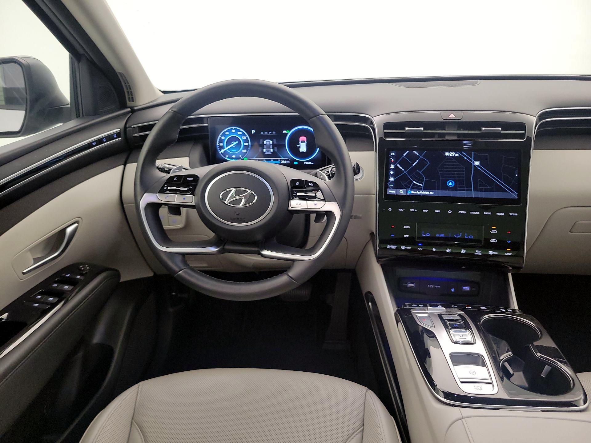 Thumbnail: 2023 Hyundai Tucson - 10