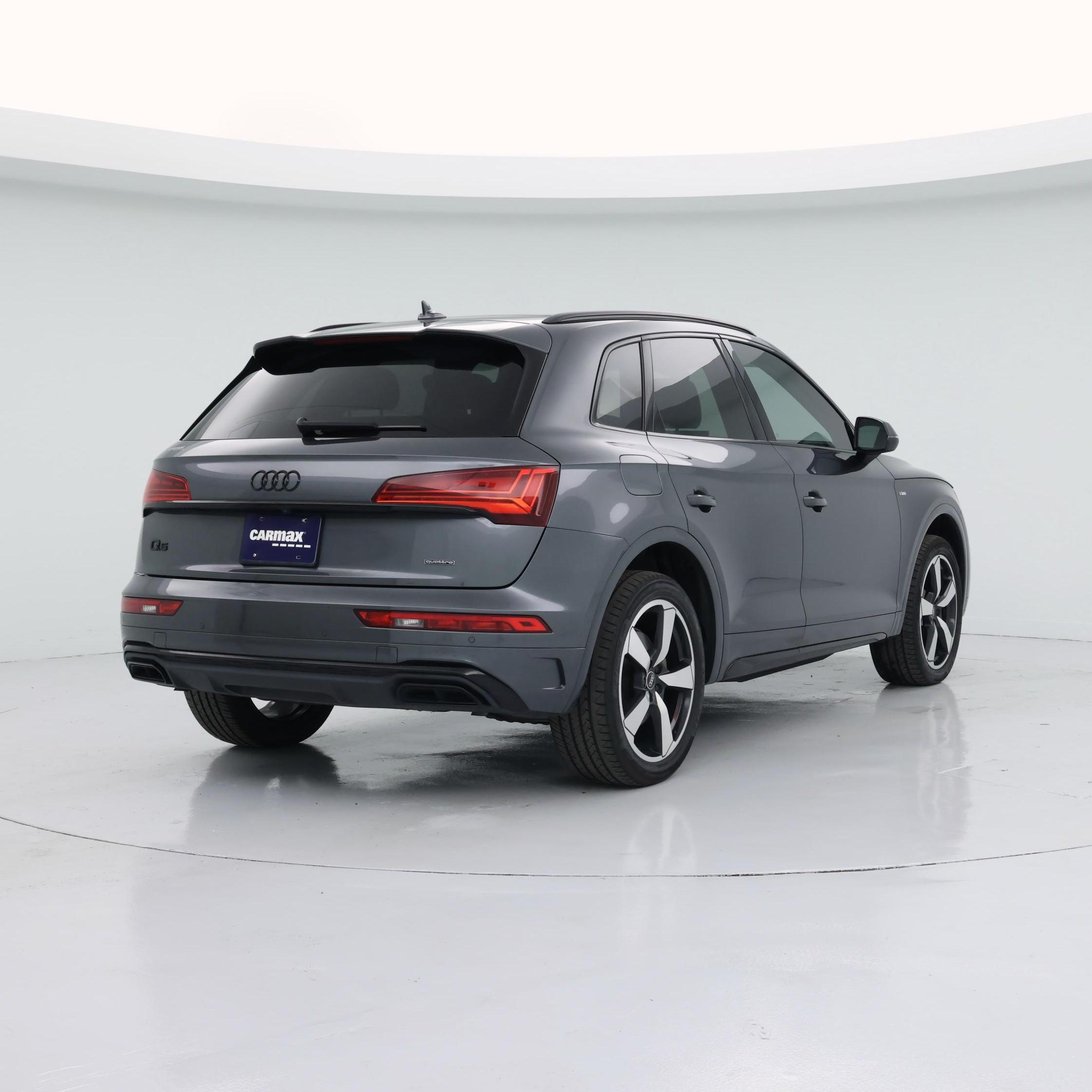Thumbnail: 2022 Audi Q5 - 8