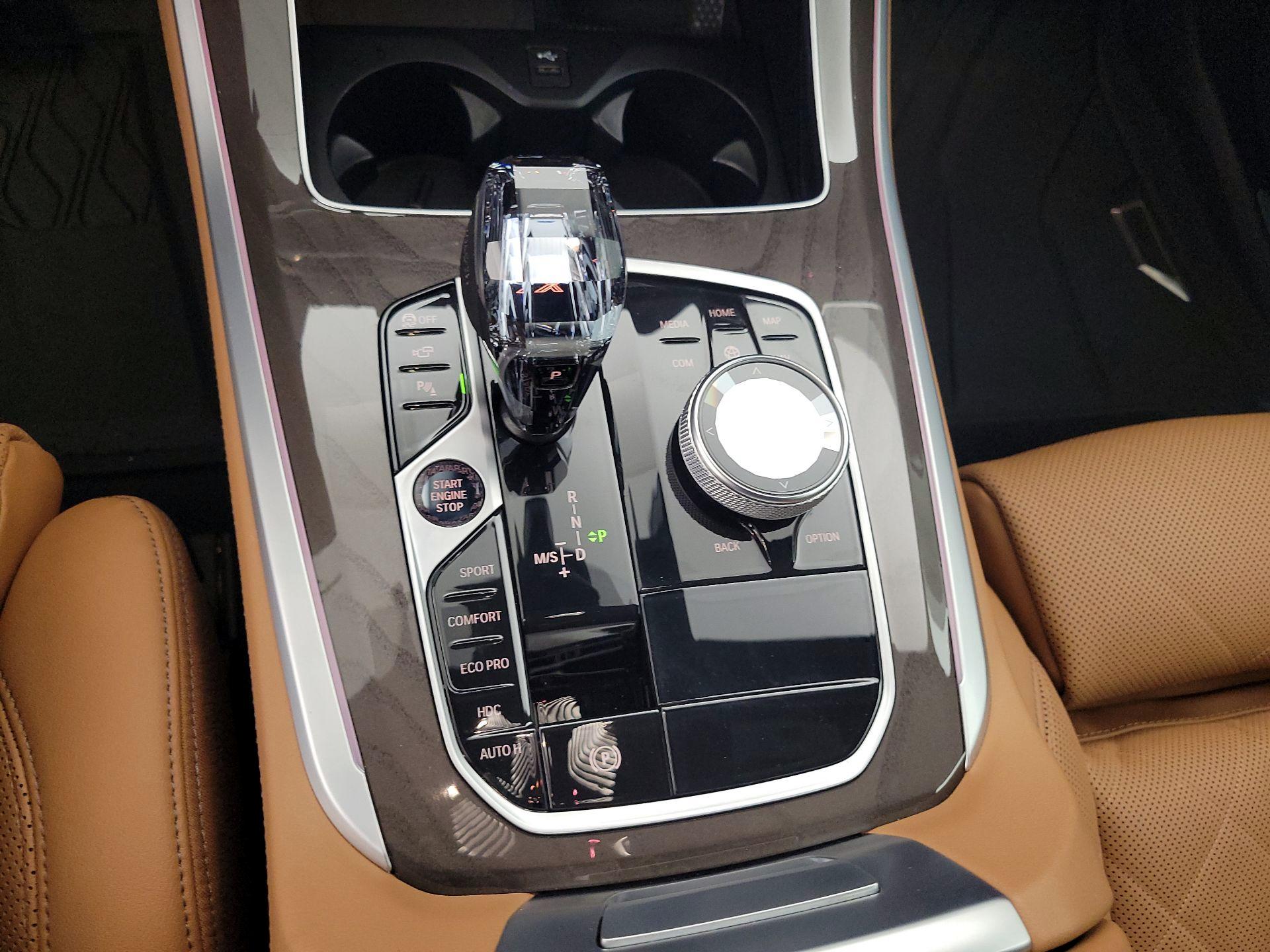 Thumbnail: 2023 BMW X5 - 17