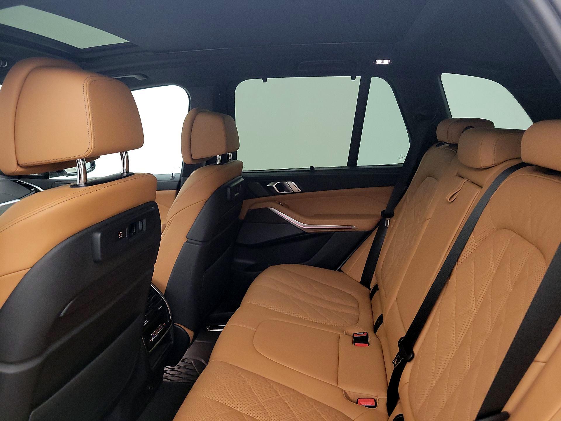 Thumbnail: 2023 BMW X5 - 20