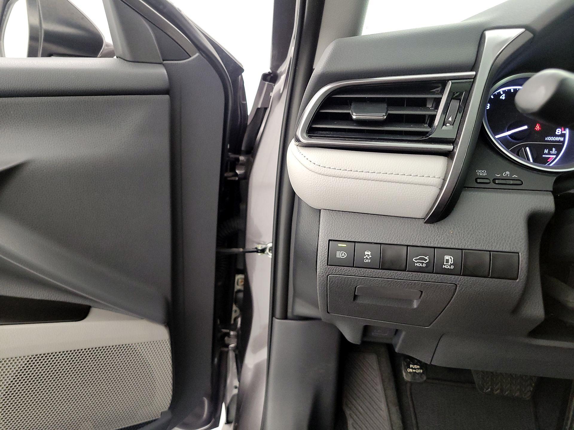 Thumbnail: 2023 Toyota Camry - 13