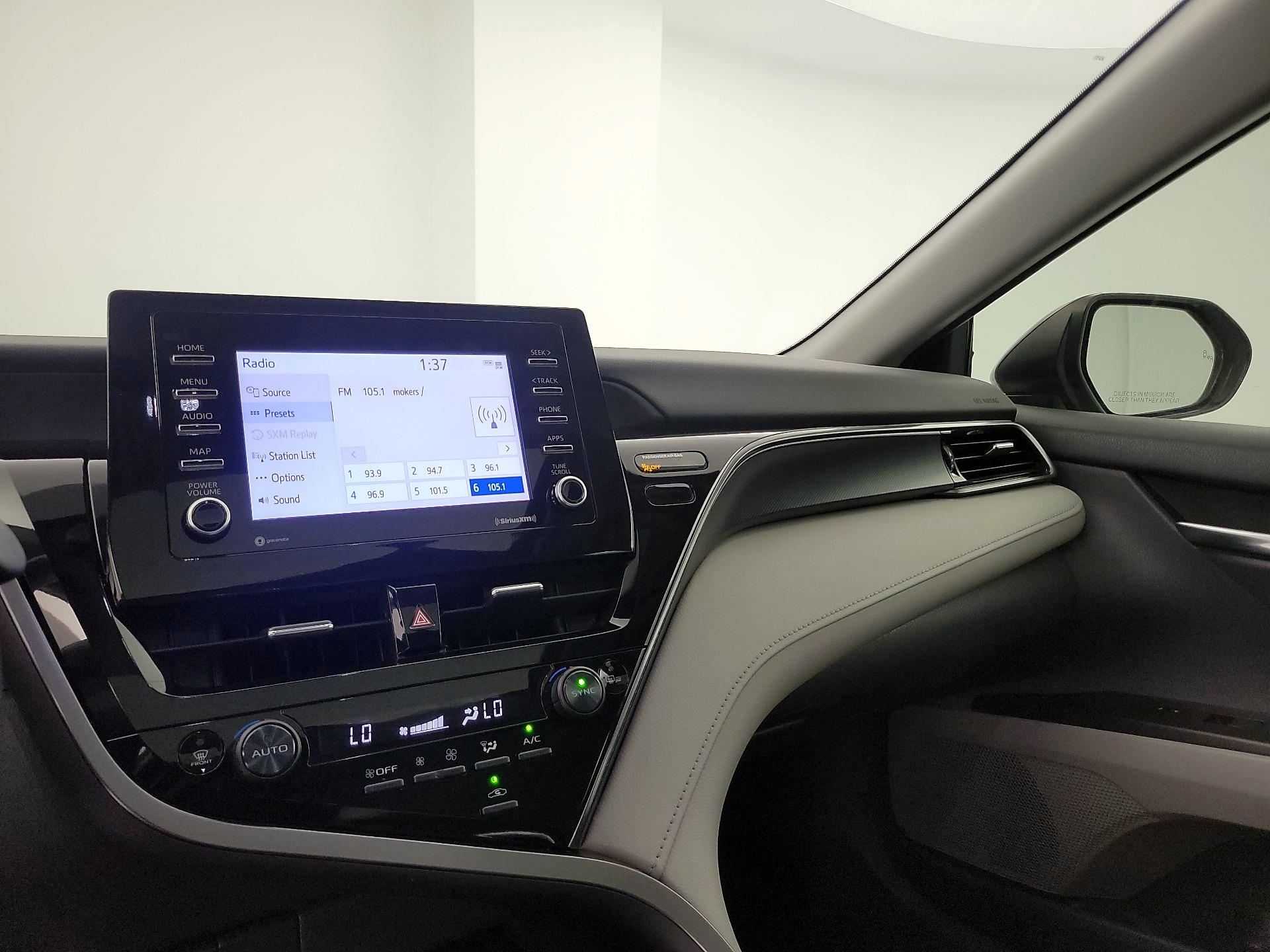 Thumbnail: 2023 Toyota Camry - 15