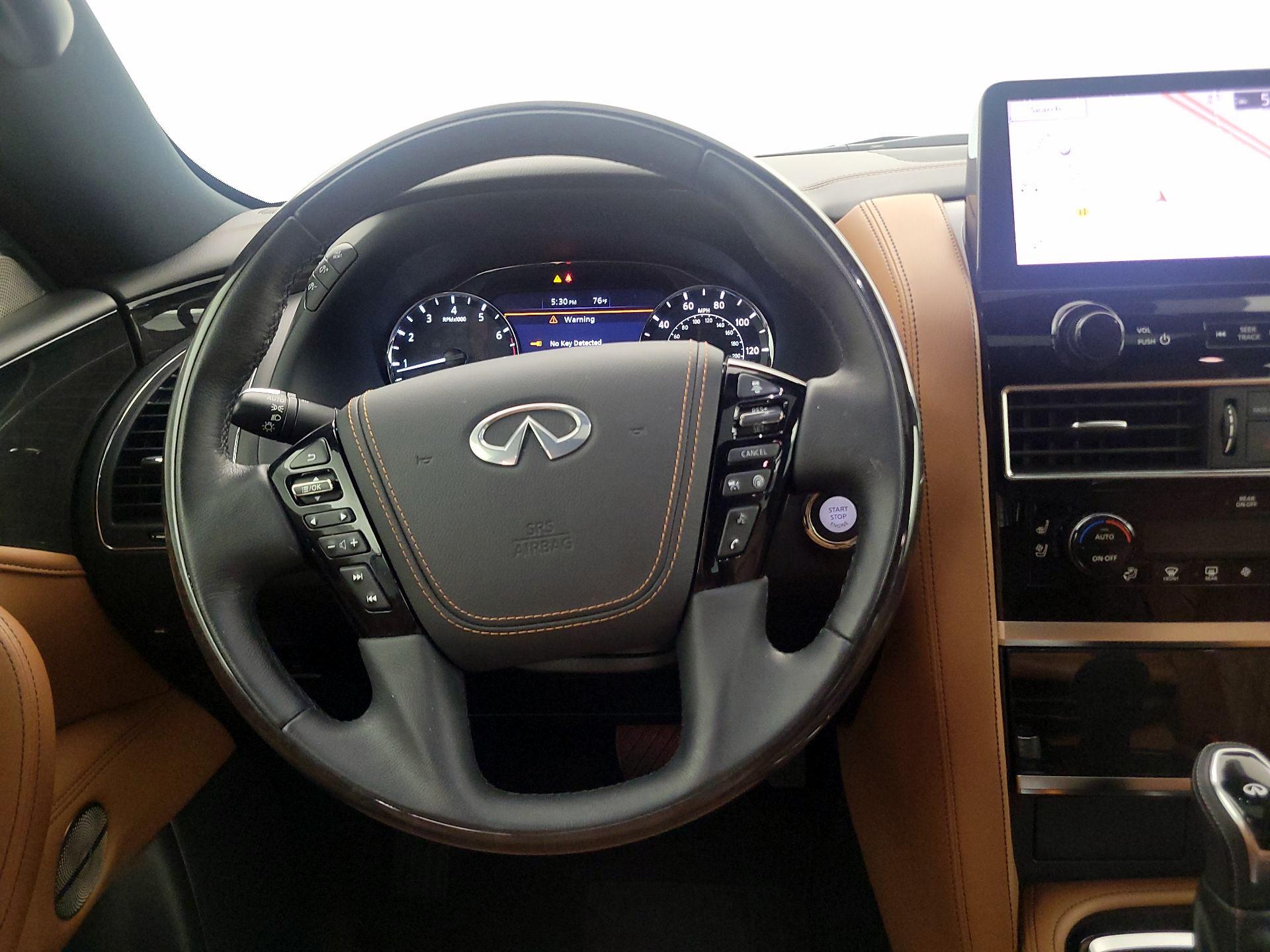 Thumbnail: 2023 INFINITI QX80 - 10