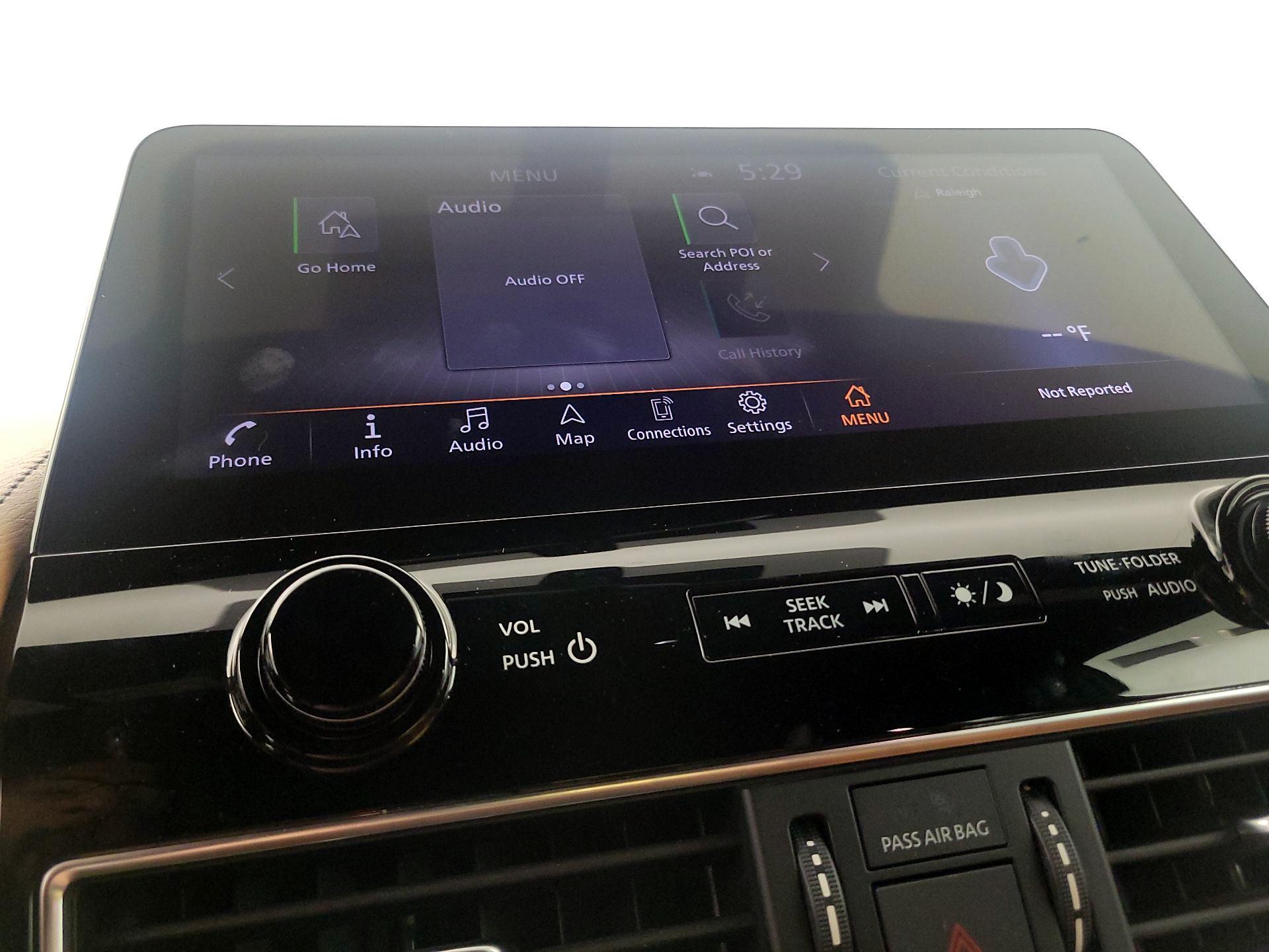 Thumbnail: 2023 INFINITI QX80 - 16