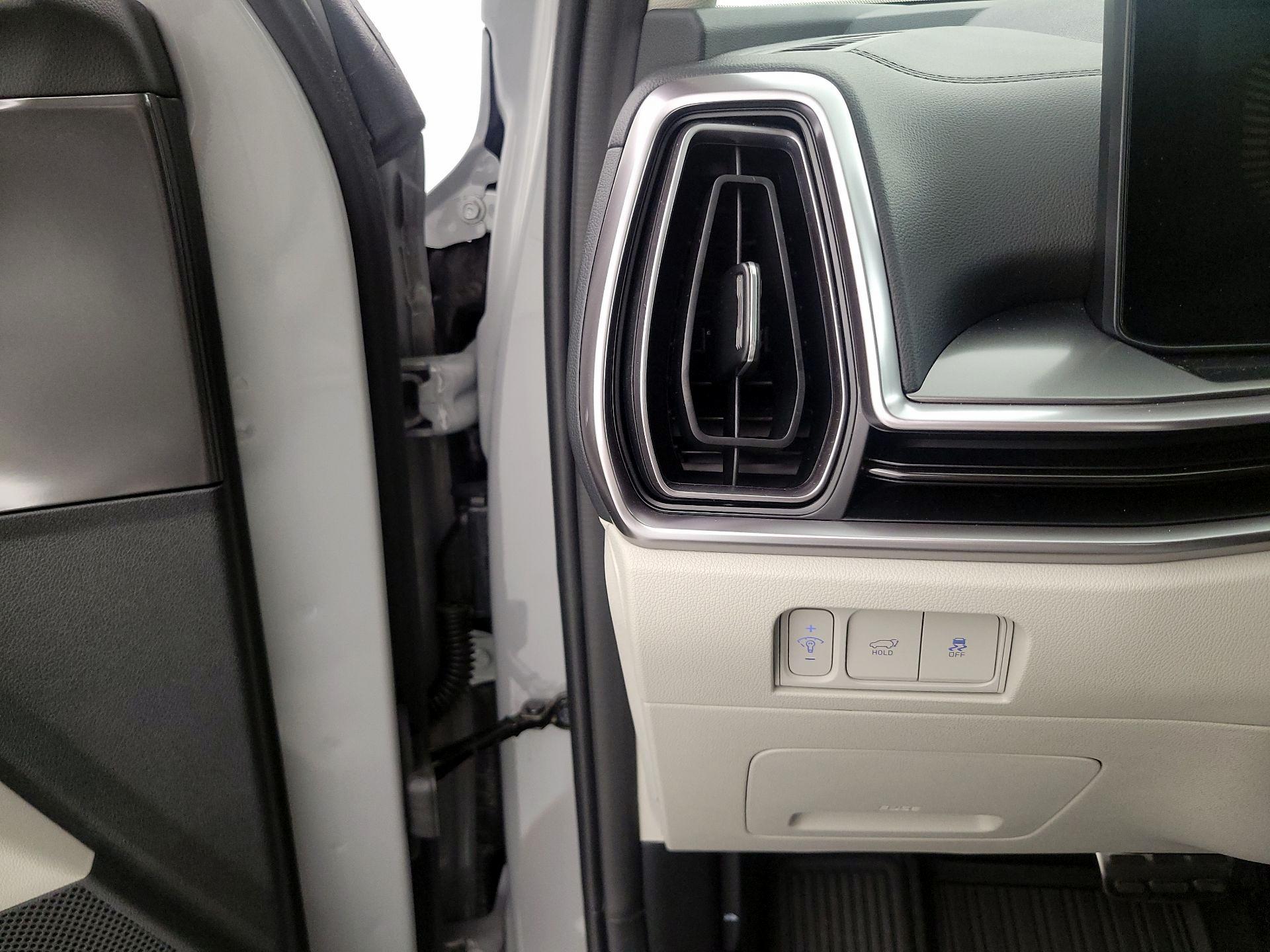 Thumbnail: 2025 Kia Sorento - 13