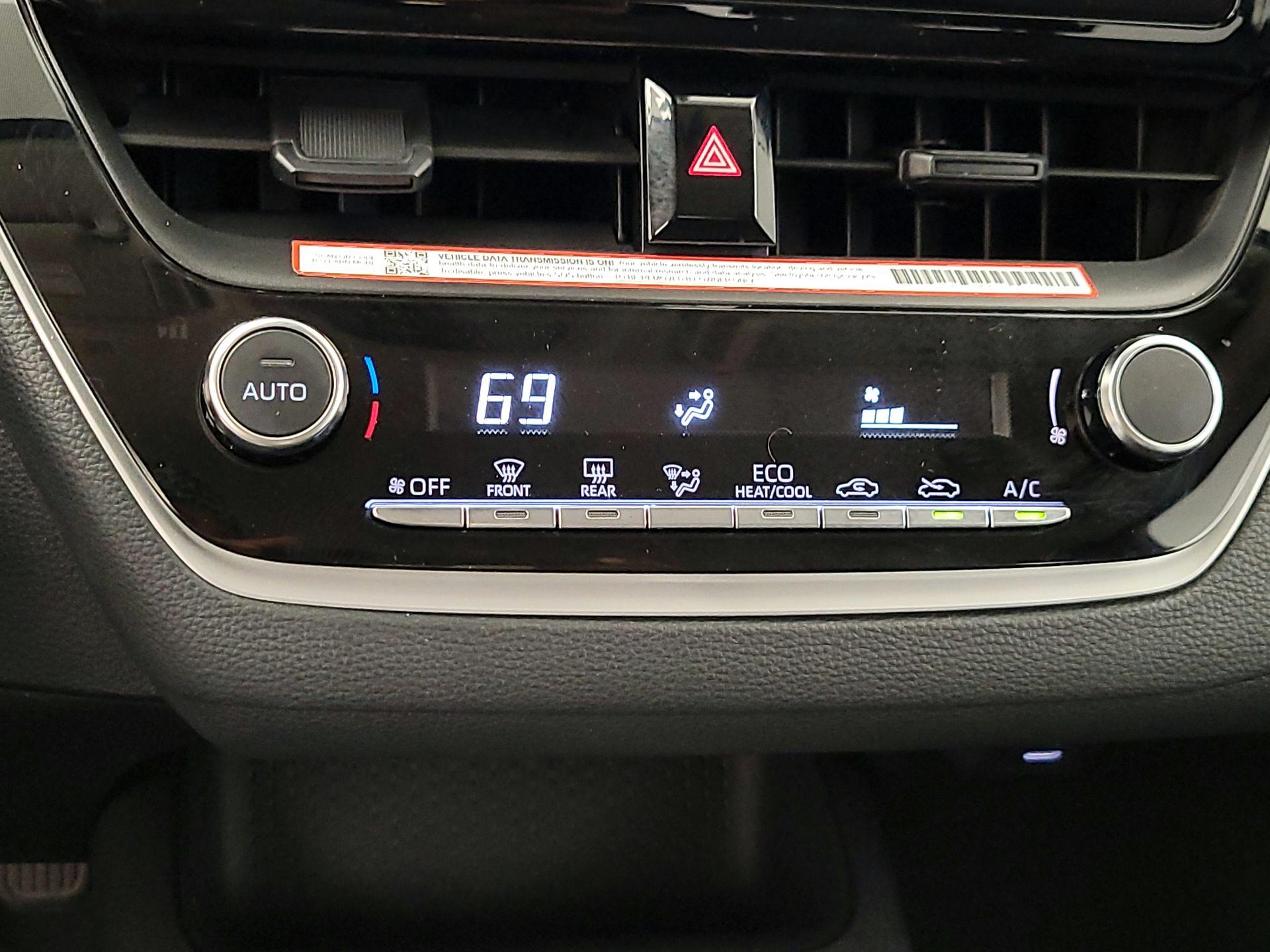 Thumbnail: 2025 Toyota Corolla - 16