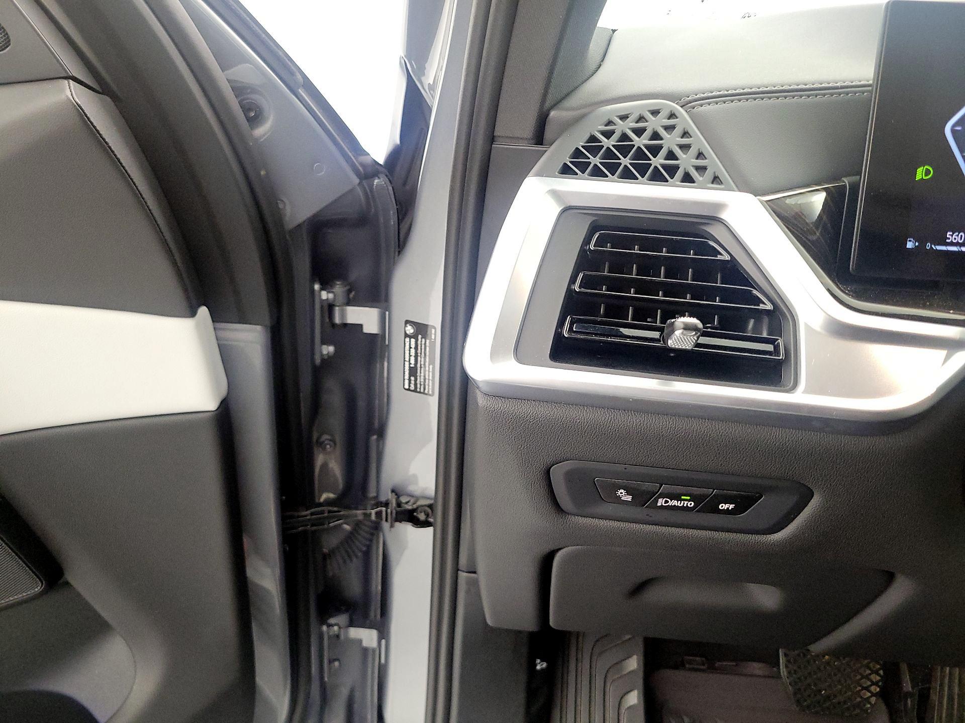 Thumbnail: 2024 BMW X5 - 13