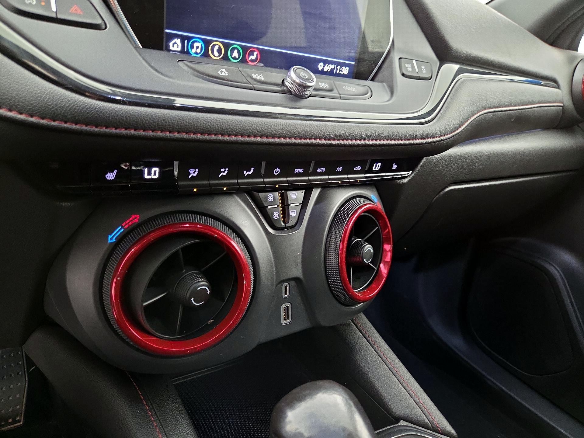 Thumbnail: 2020 Chevrolet Blazer - 16