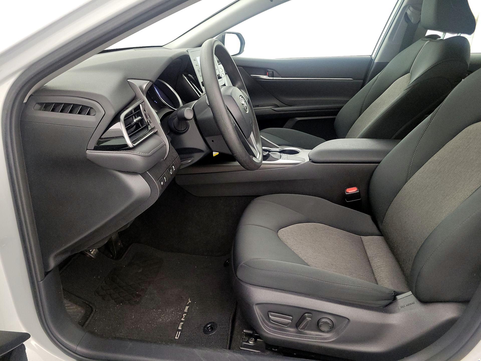 Thumbnail: 2023 Toyota Camry - 11