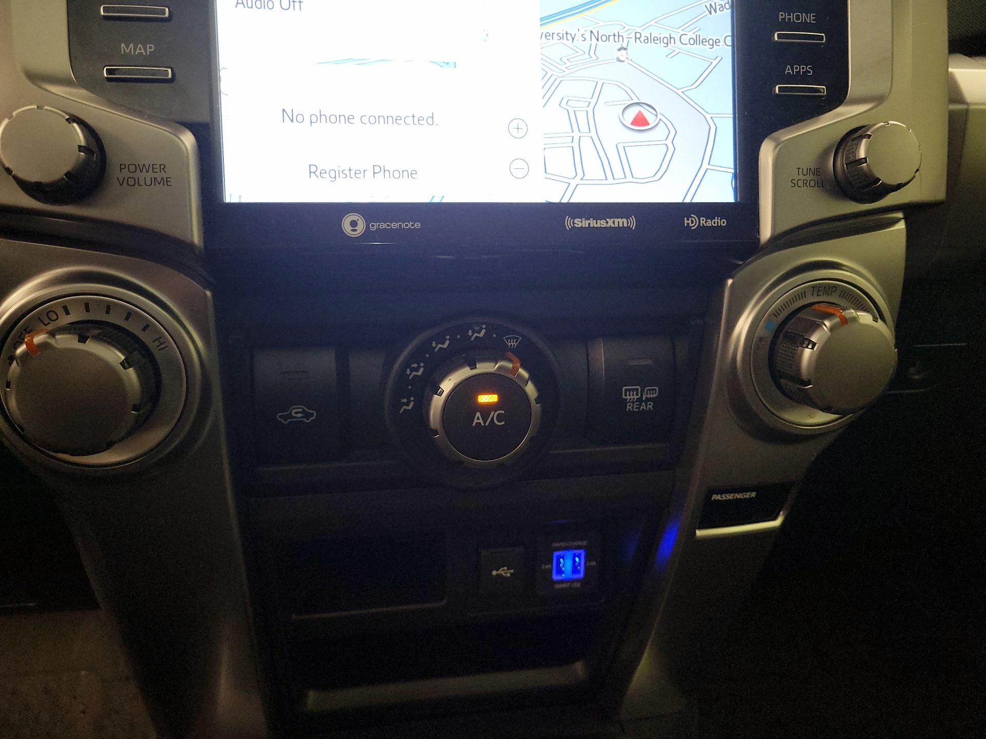 Thumbnail: 2021 Toyota 4Runner - 16