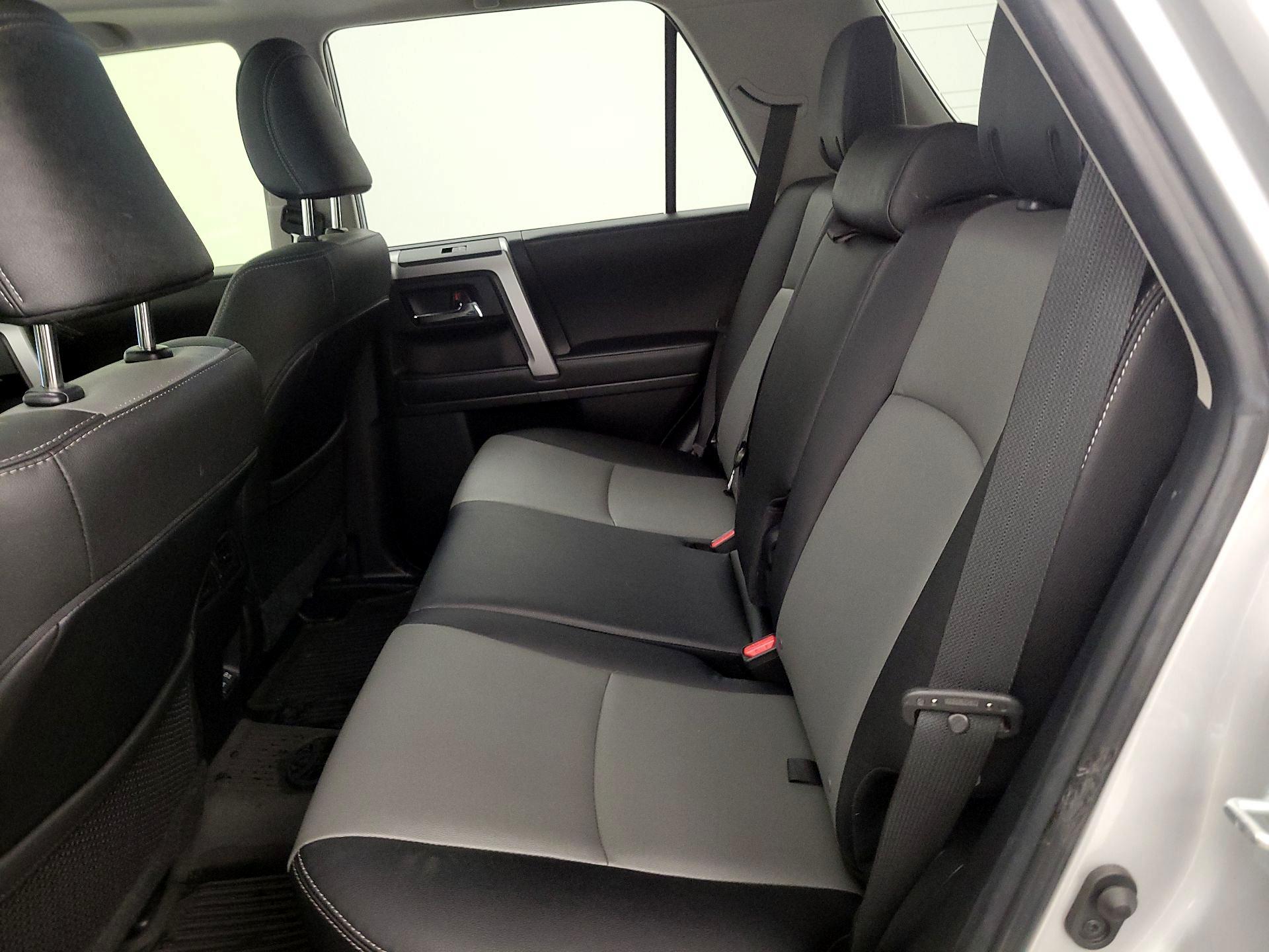 Thumbnail: 2021 Toyota 4Runner - 19