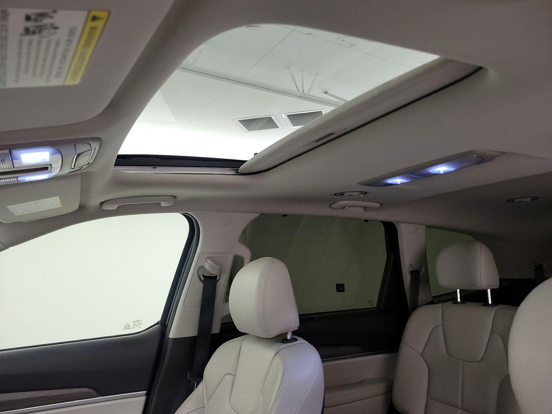 Thumbnail: 2020 Kia Telluride - 20