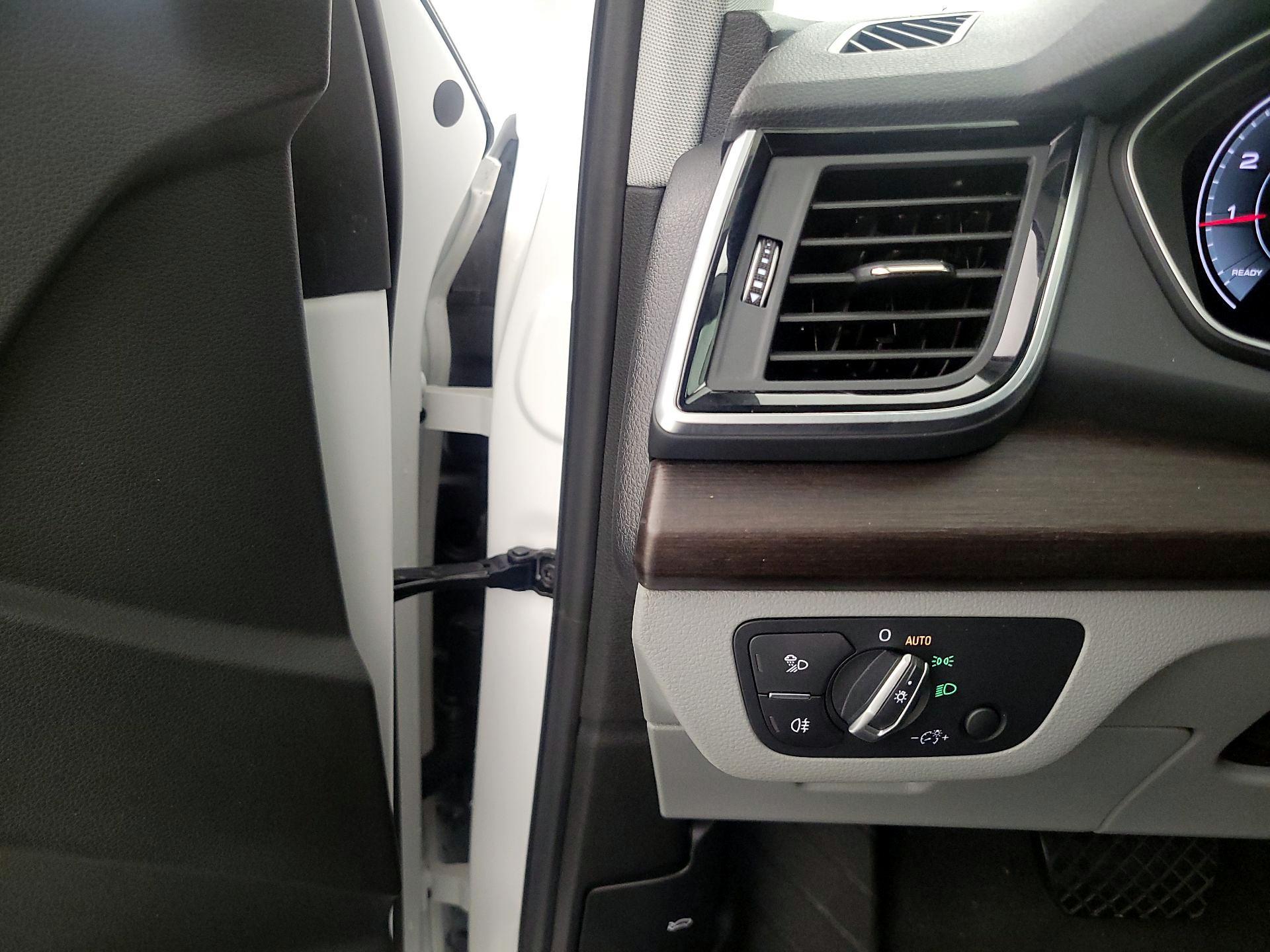 Thumbnail: 2024 Audi Q5 - 13