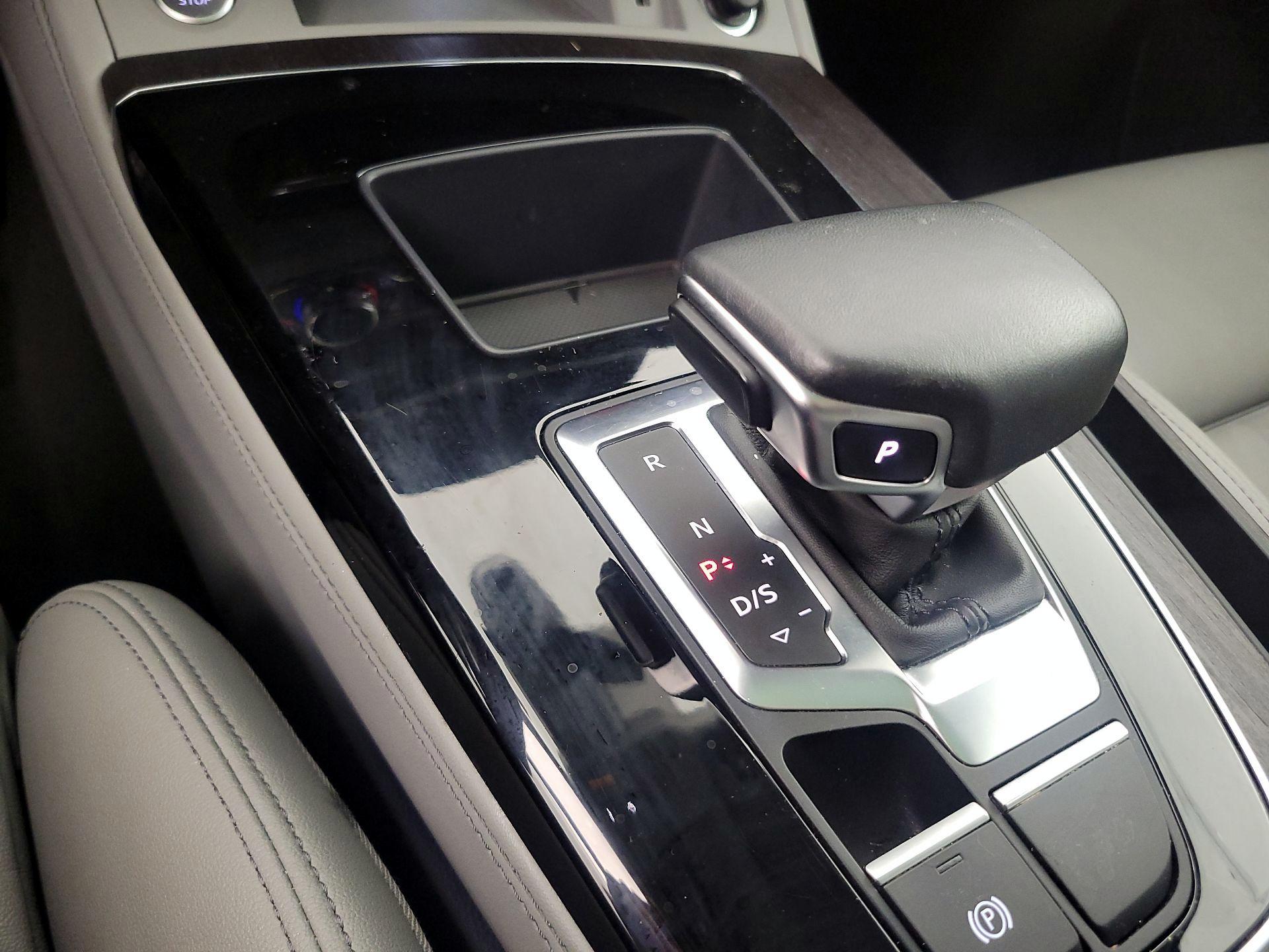 Thumbnail: 2024 Audi Q5 - 17