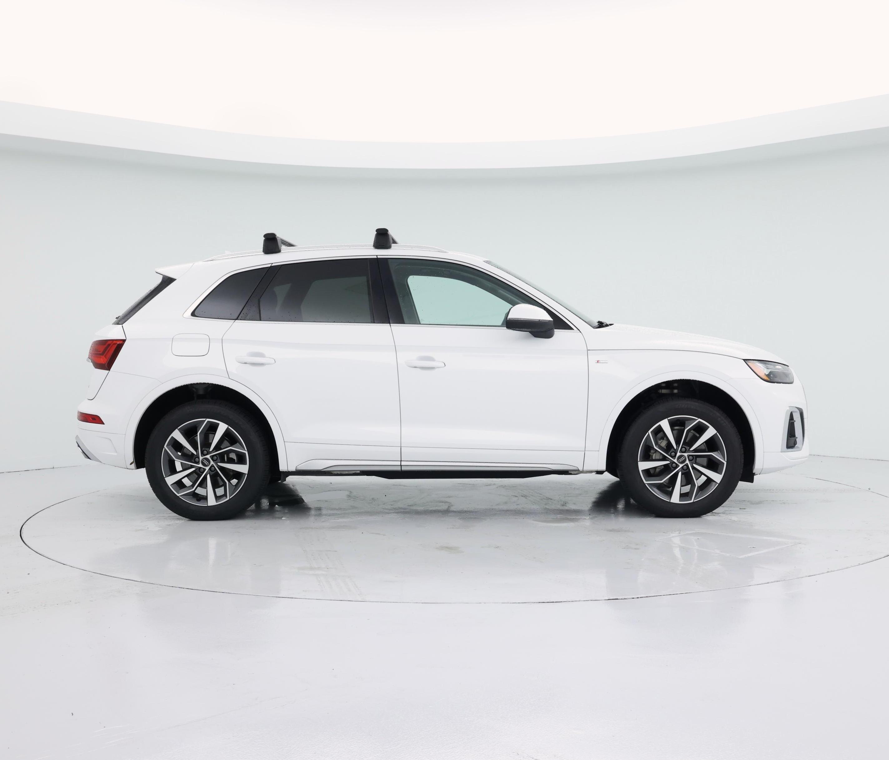 Thumbnail: 2024 Audi Q5 - 7