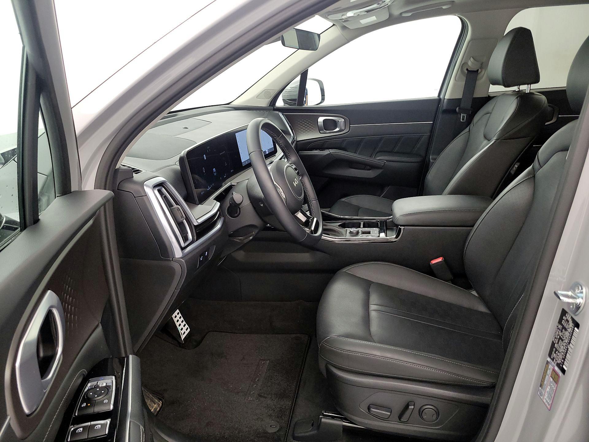 Thumbnail: 2025 Kia Sorento - 11