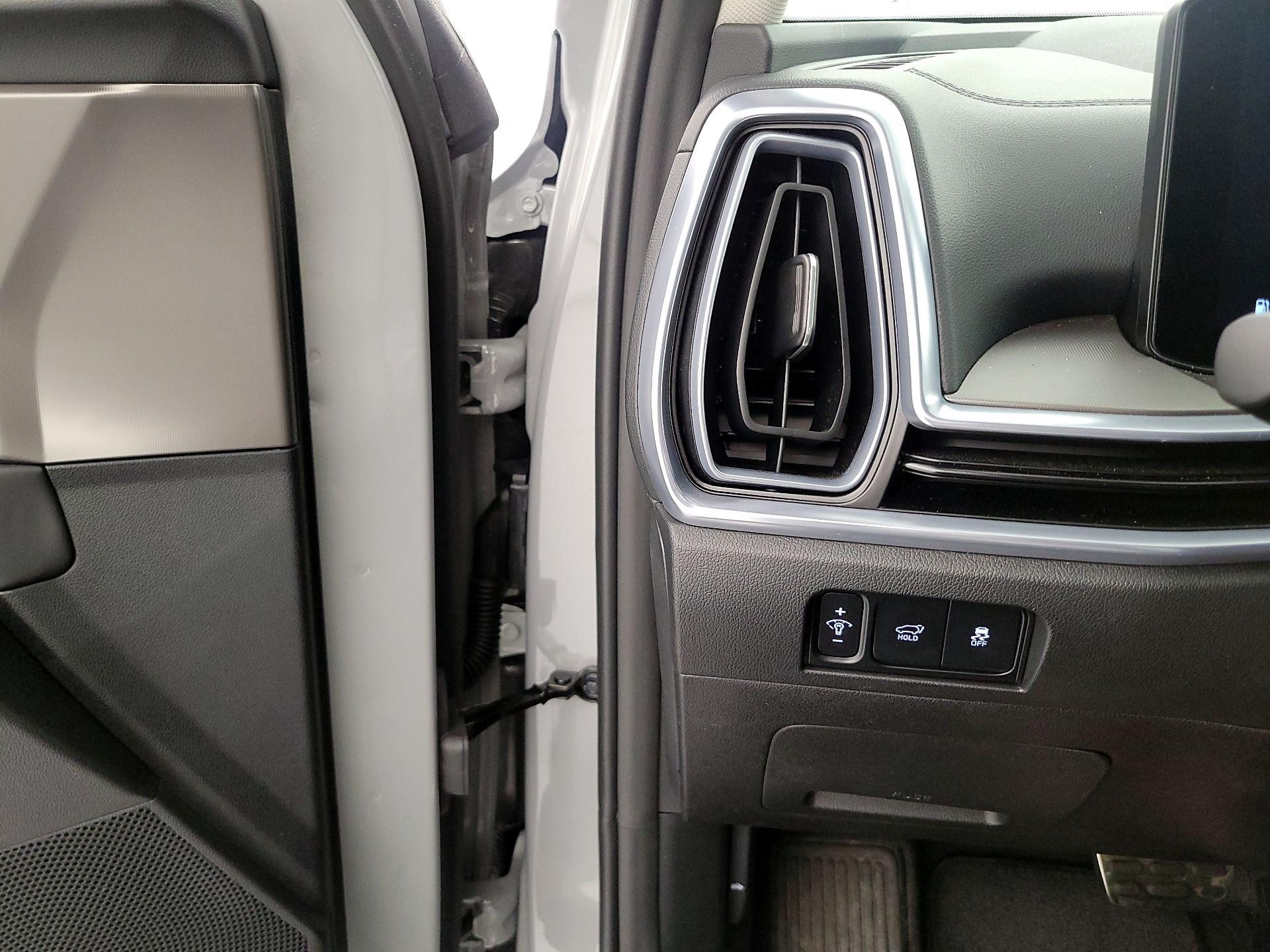 Thumbnail: 2025 Kia Sorento - 13