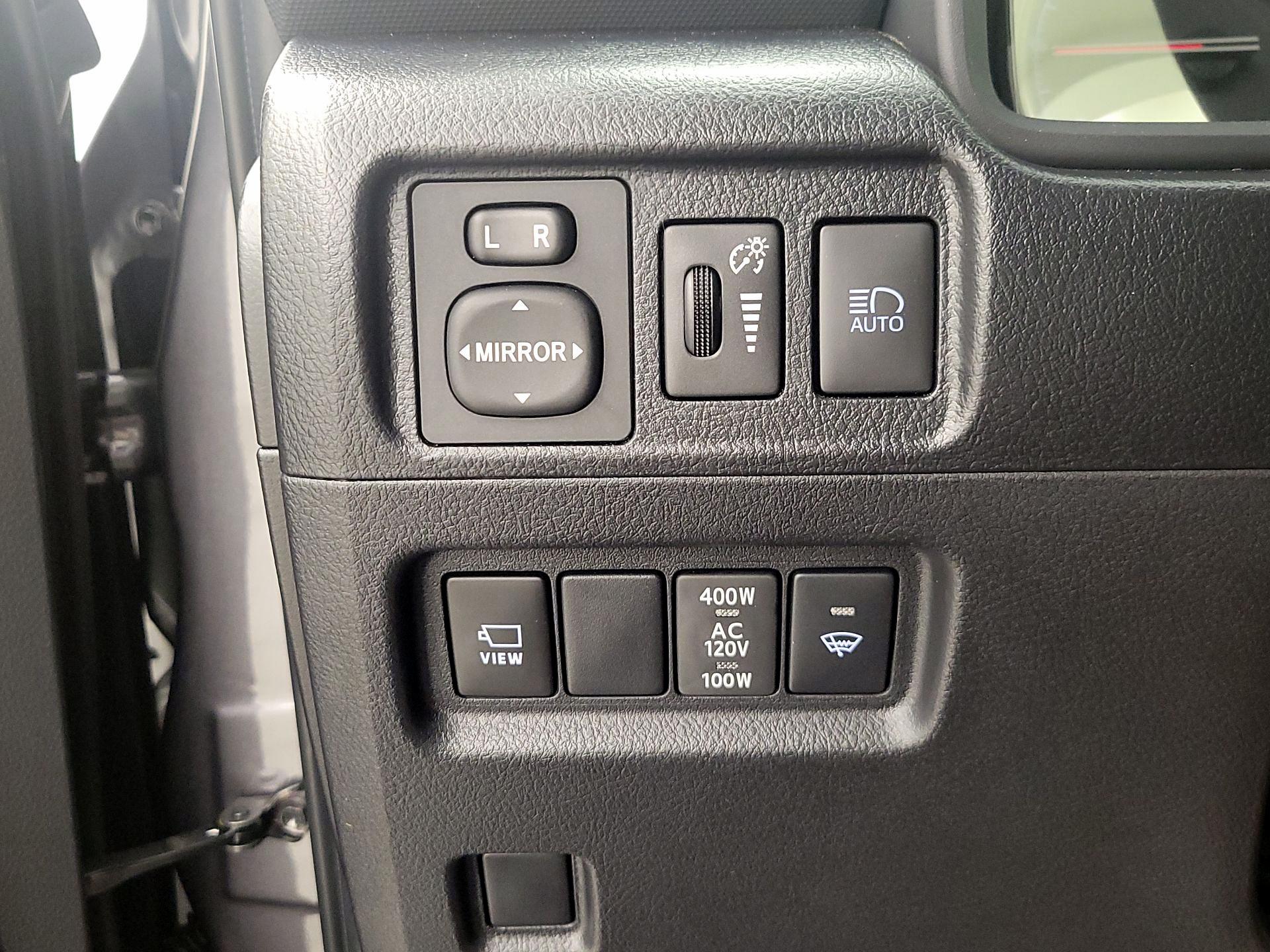 Thumbnail: 2023 Toyota 4Runner - 13