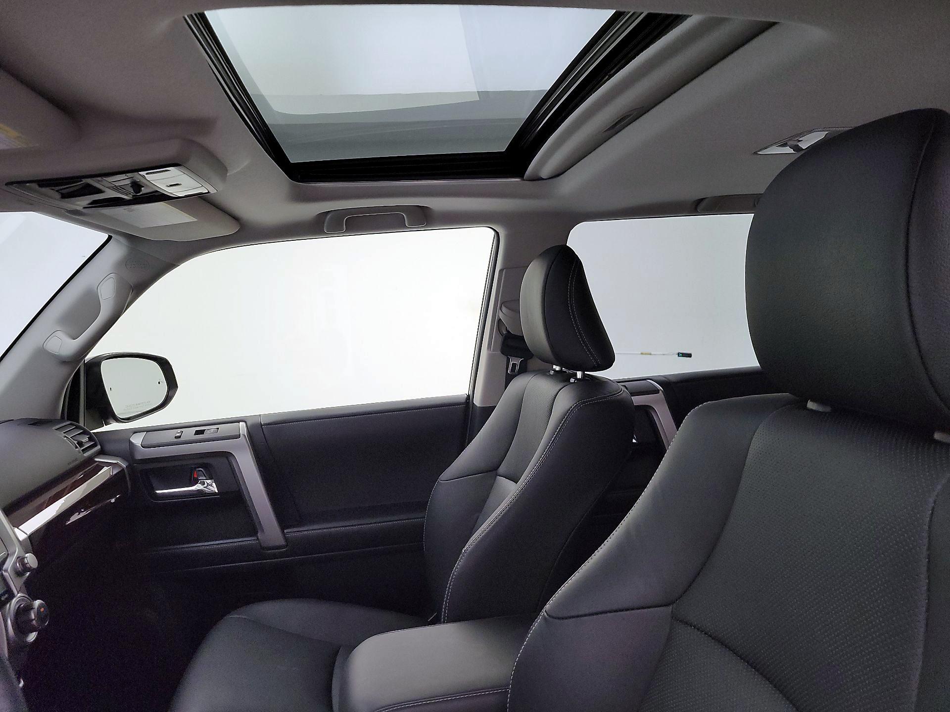 Thumbnail: 2023 Toyota 4Runner - 20