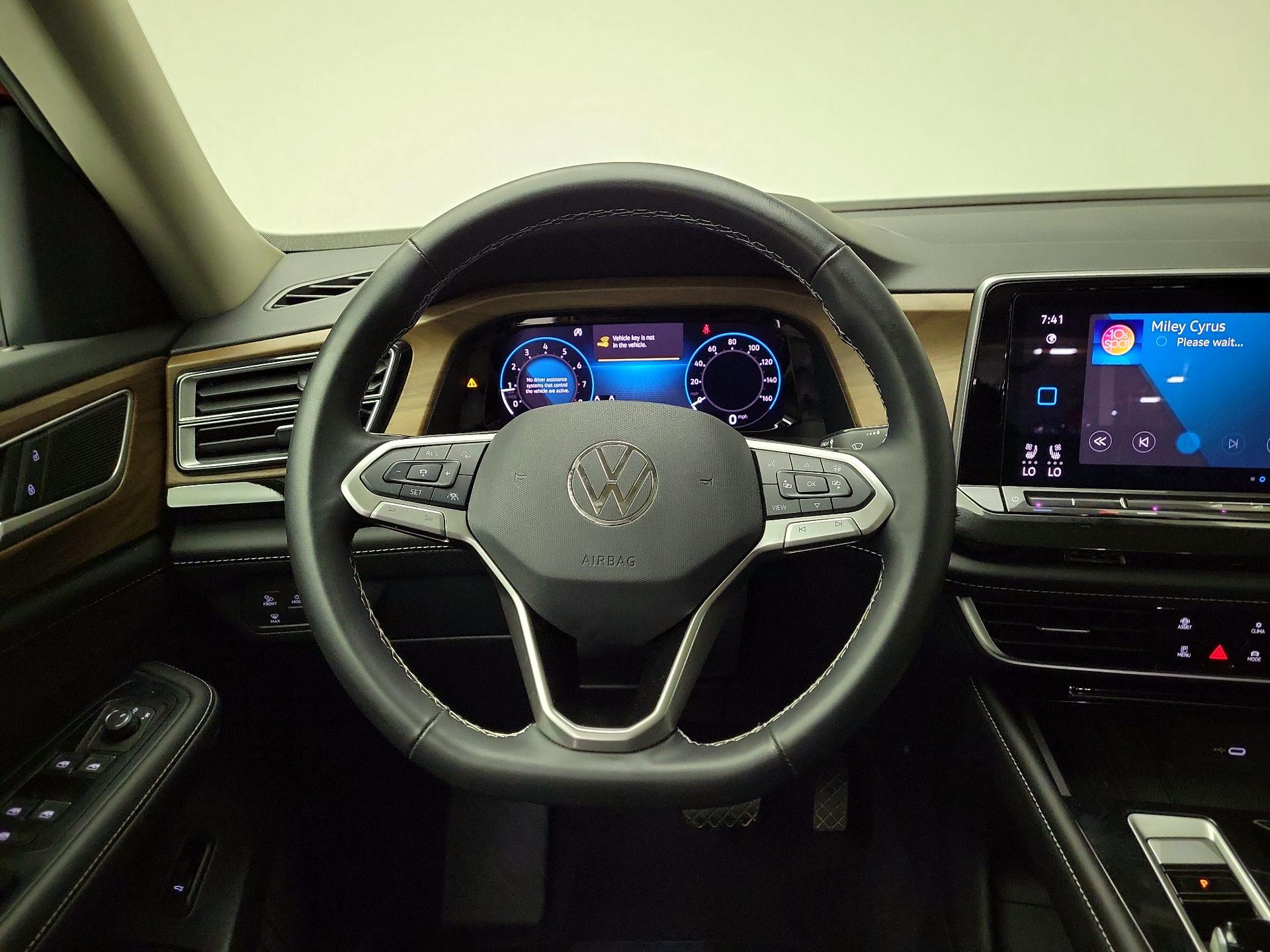 Thumbnail: 2025 Volkswagen Atlas - 10