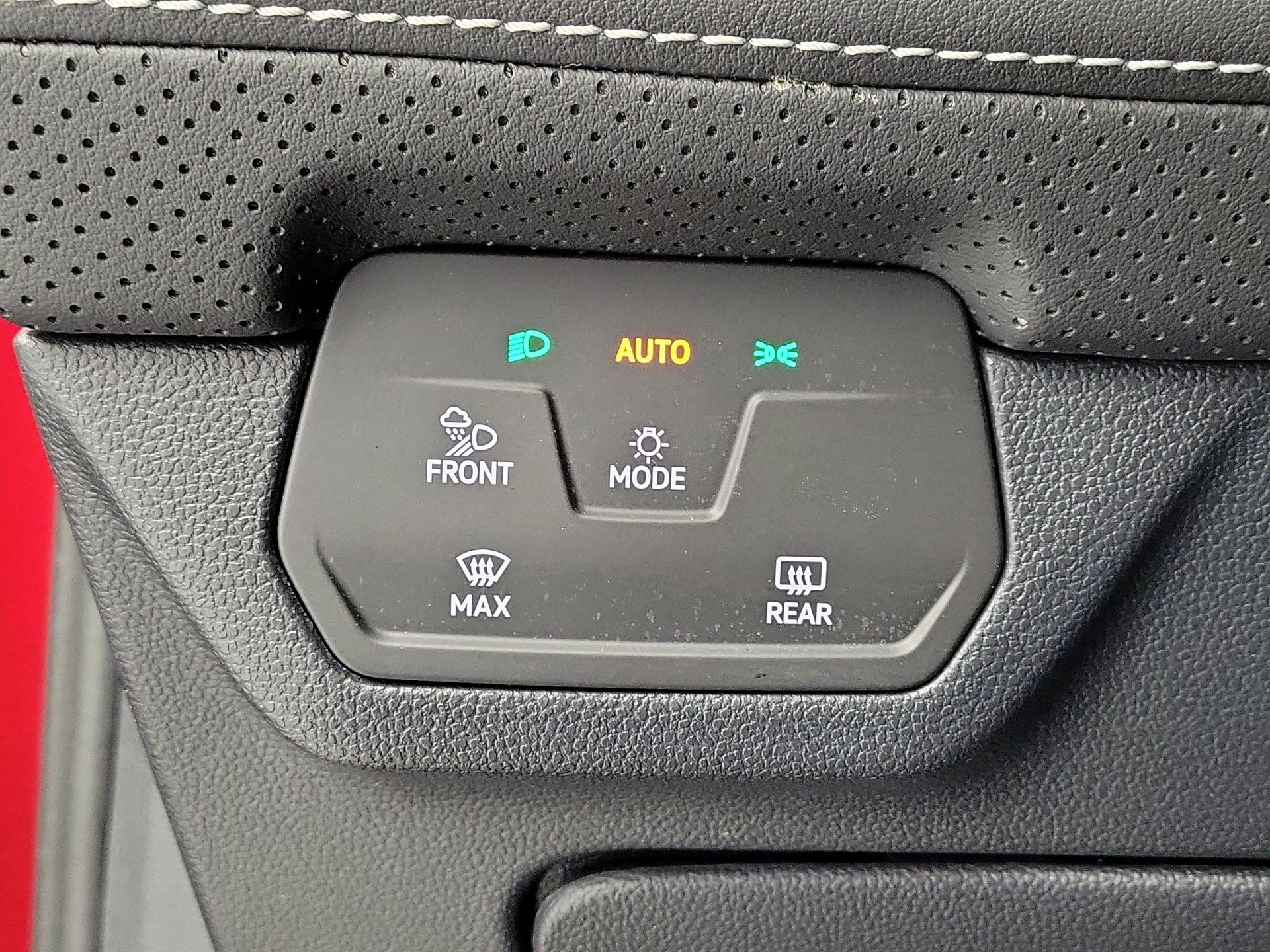 Thumbnail: 2025 Volkswagen Atlas - 13