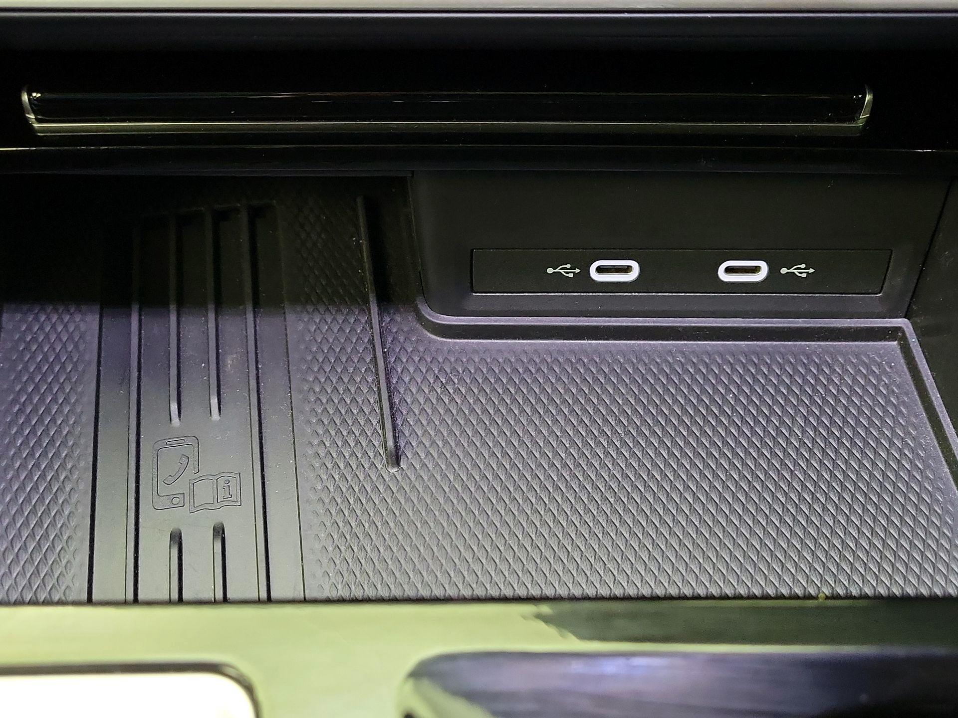 Thumbnail: 2025 Volkswagen Atlas - 18