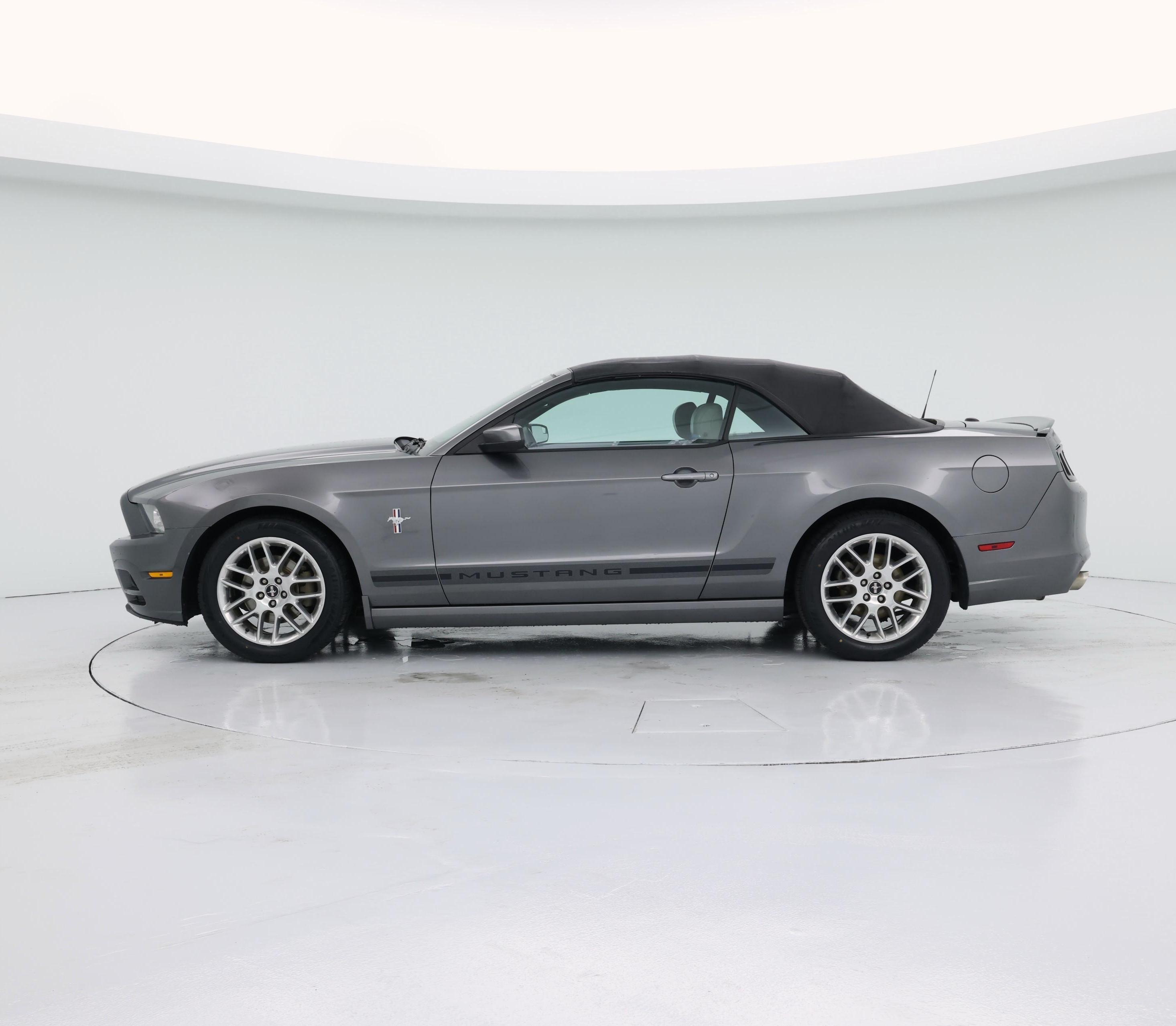 Thumbnail: 2014 Ford Mustang - 3