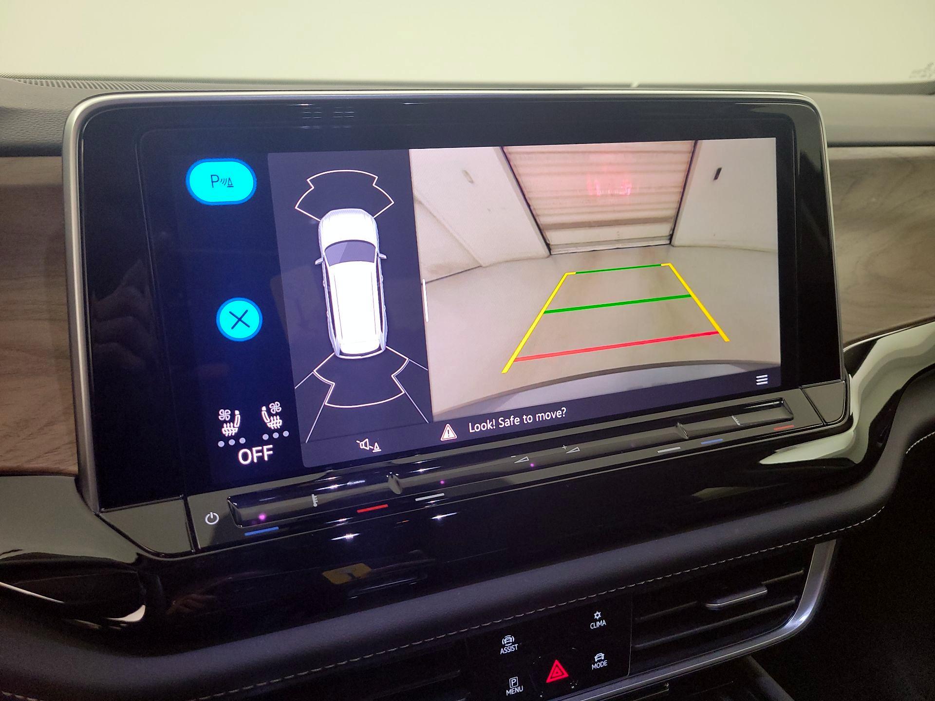 Thumbnail: 2024 Volkswagen Atlas - 13