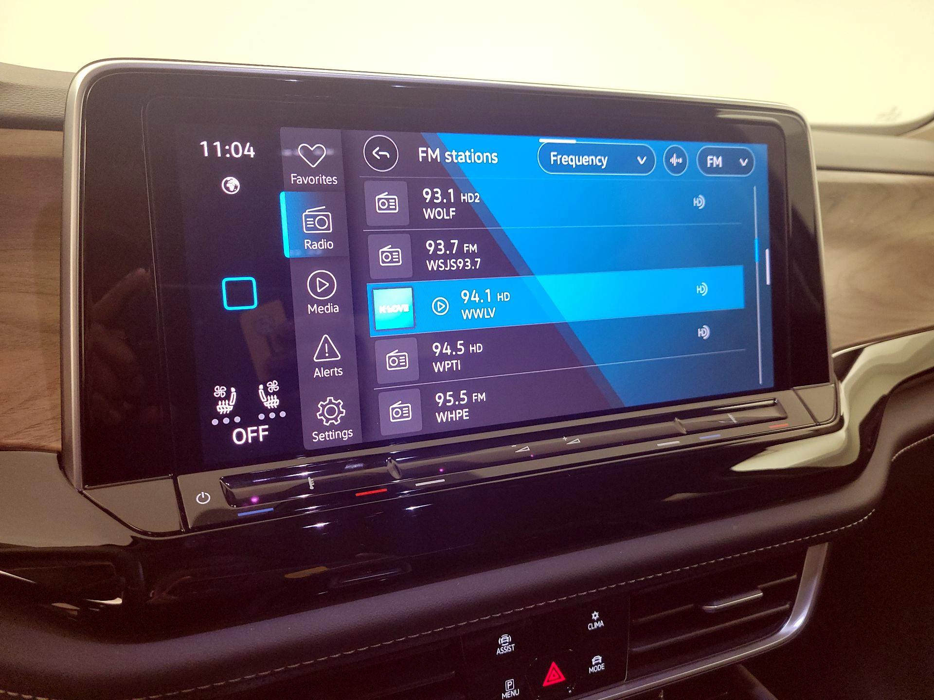 Thumbnail: 2024 Volkswagen Atlas - 14