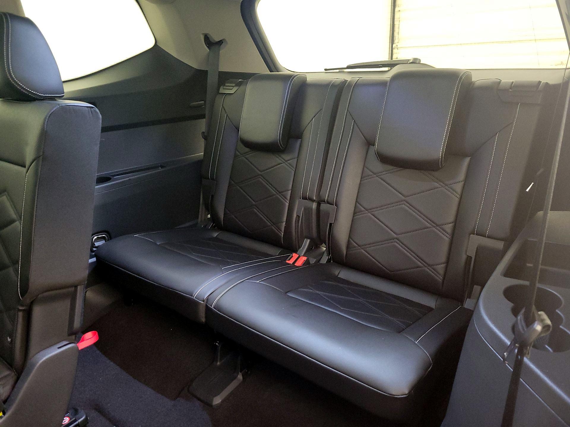 Thumbnail: 2024 Volkswagen Atlas - 19