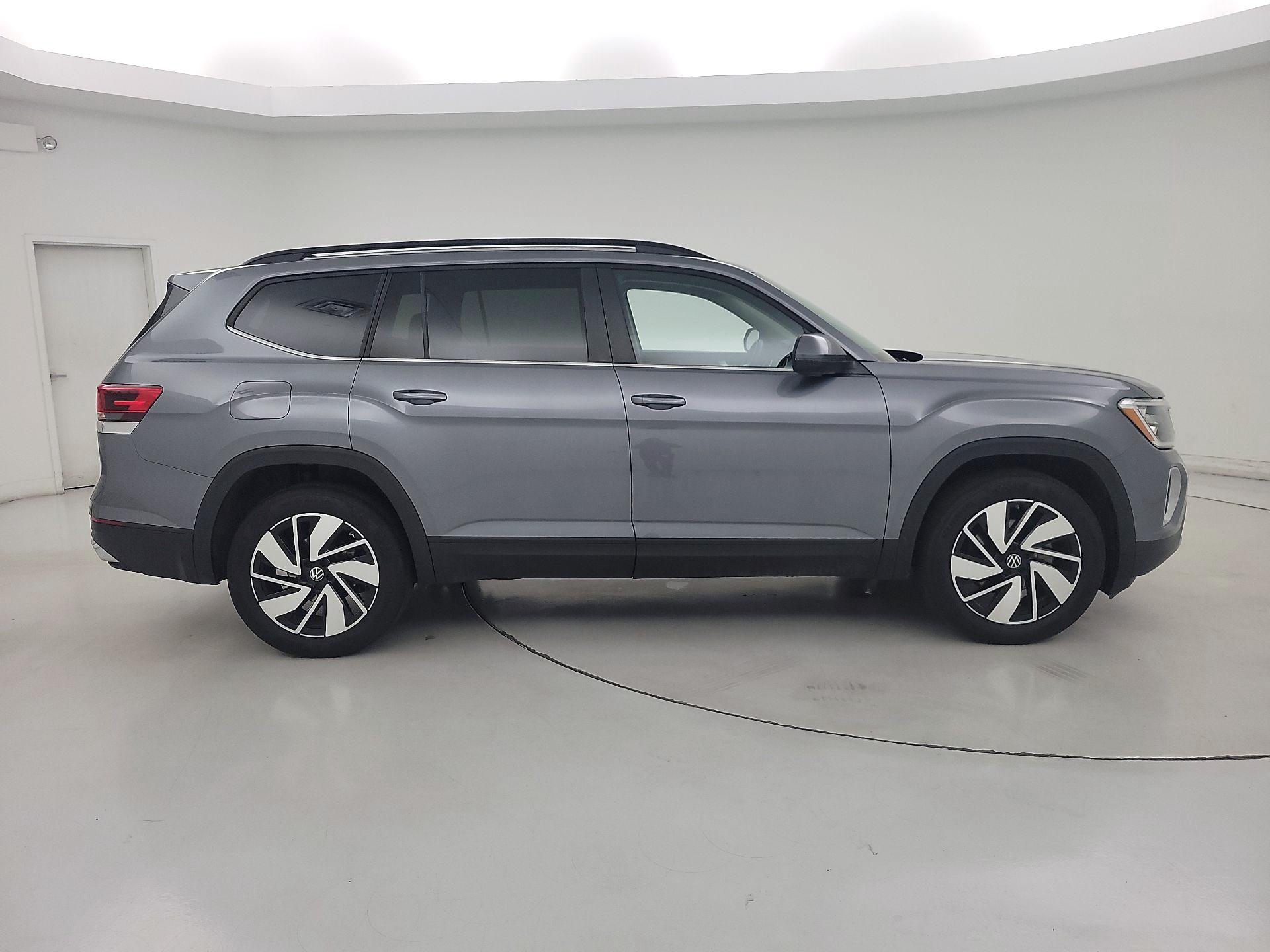 Thumbnail: 2024 Volkswagen Atlas - 4