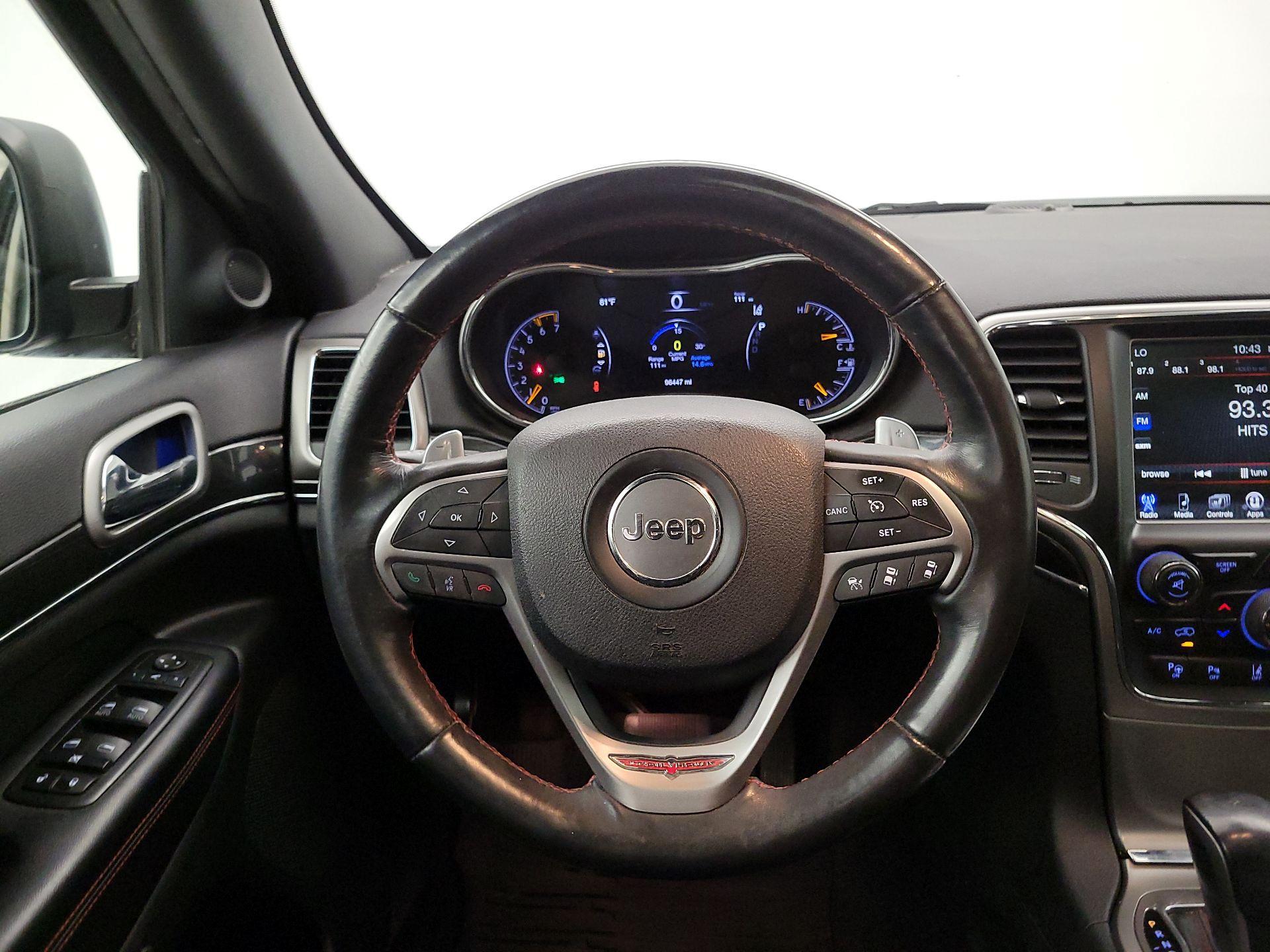 Thumbnail: 2017 Jeep Grand Cherokee - 10