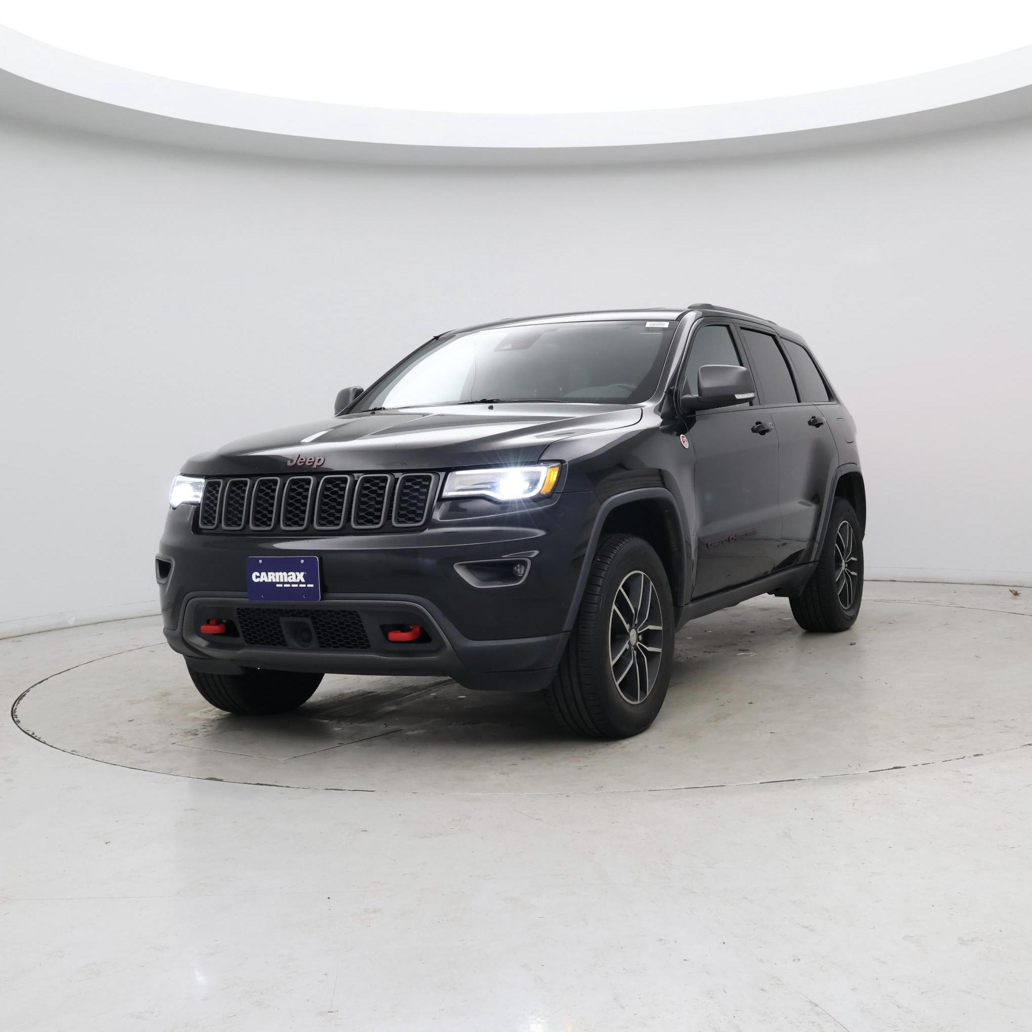 Thumbnail: 2017 Jeep Grand Cherokee - 4
