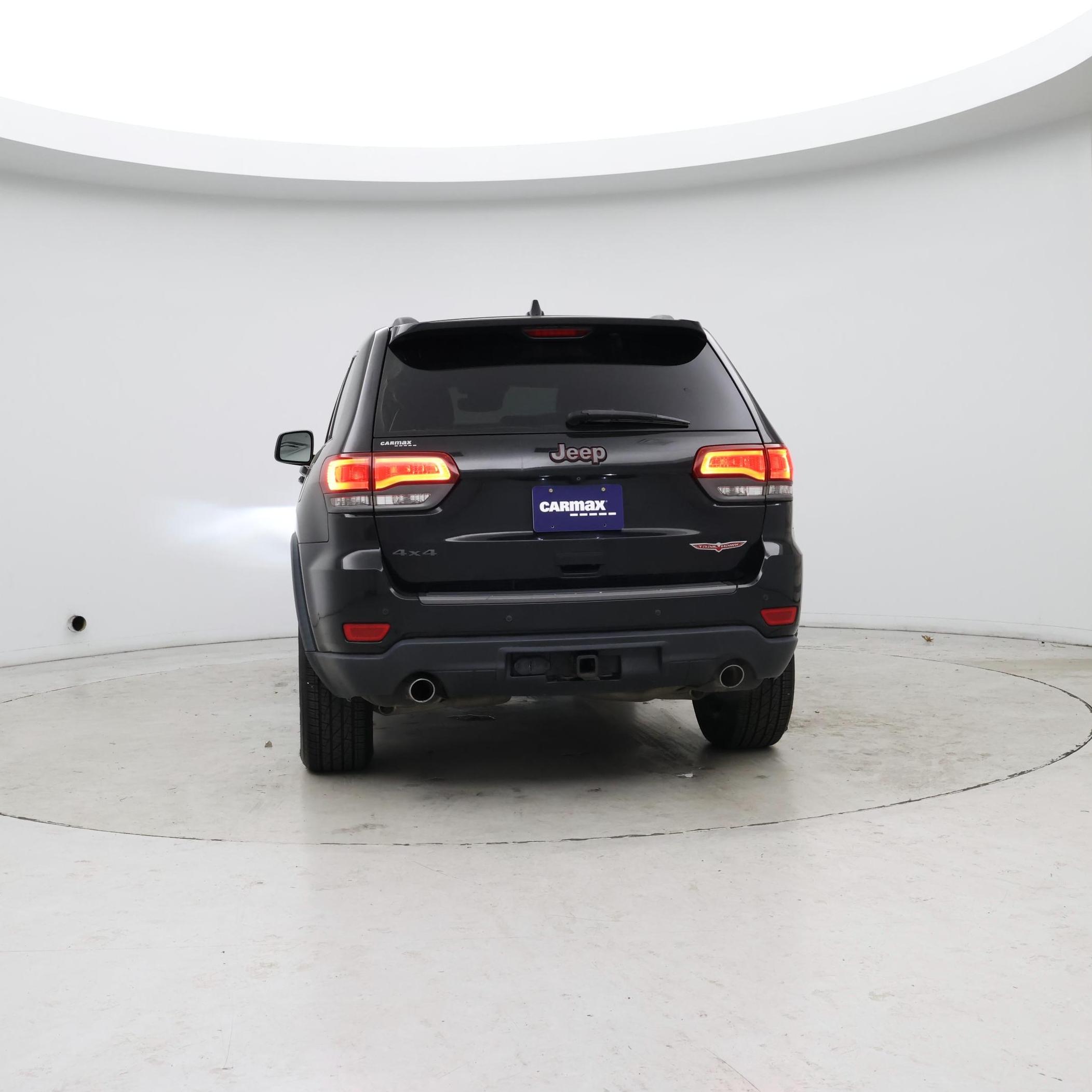 Thumbnail: 2017 Jeep Grand Cherokee - 6