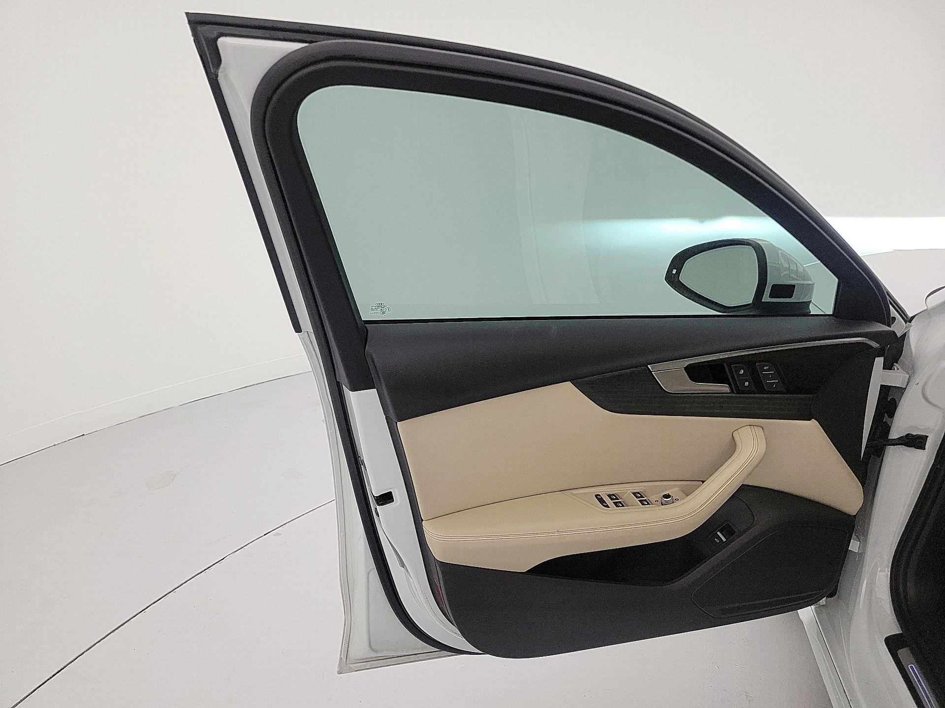 Thumbnail: 2021 Audi A4 - 12