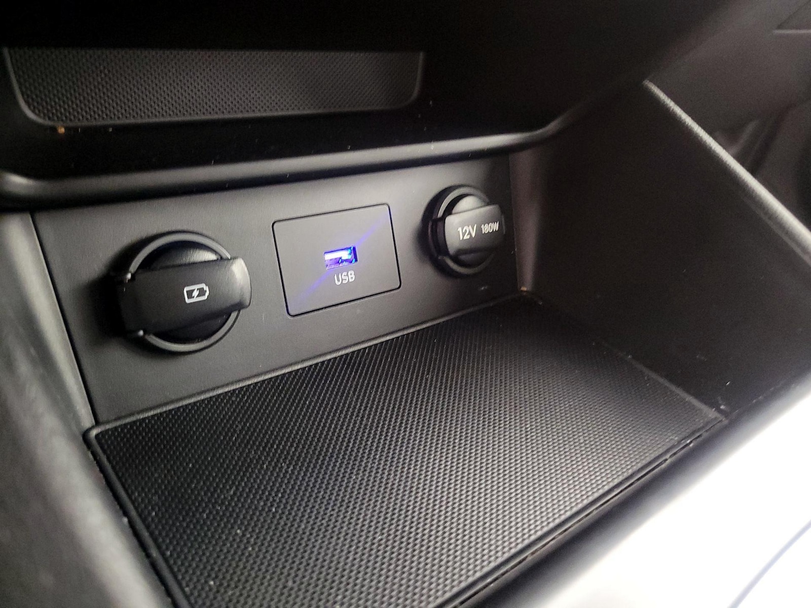 2023 Hyundai Kona SEL - Photo 19