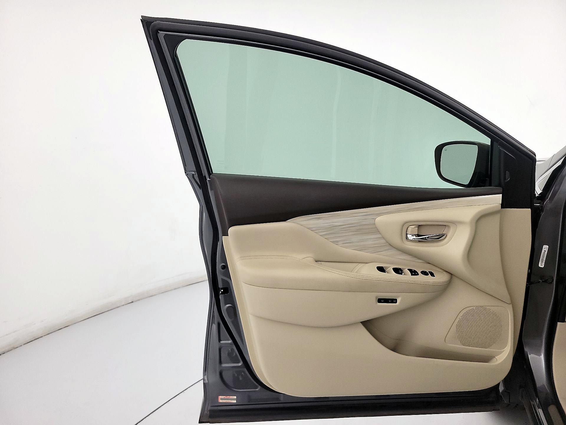 Thumbnail: 2017 Nissan Murano - 12