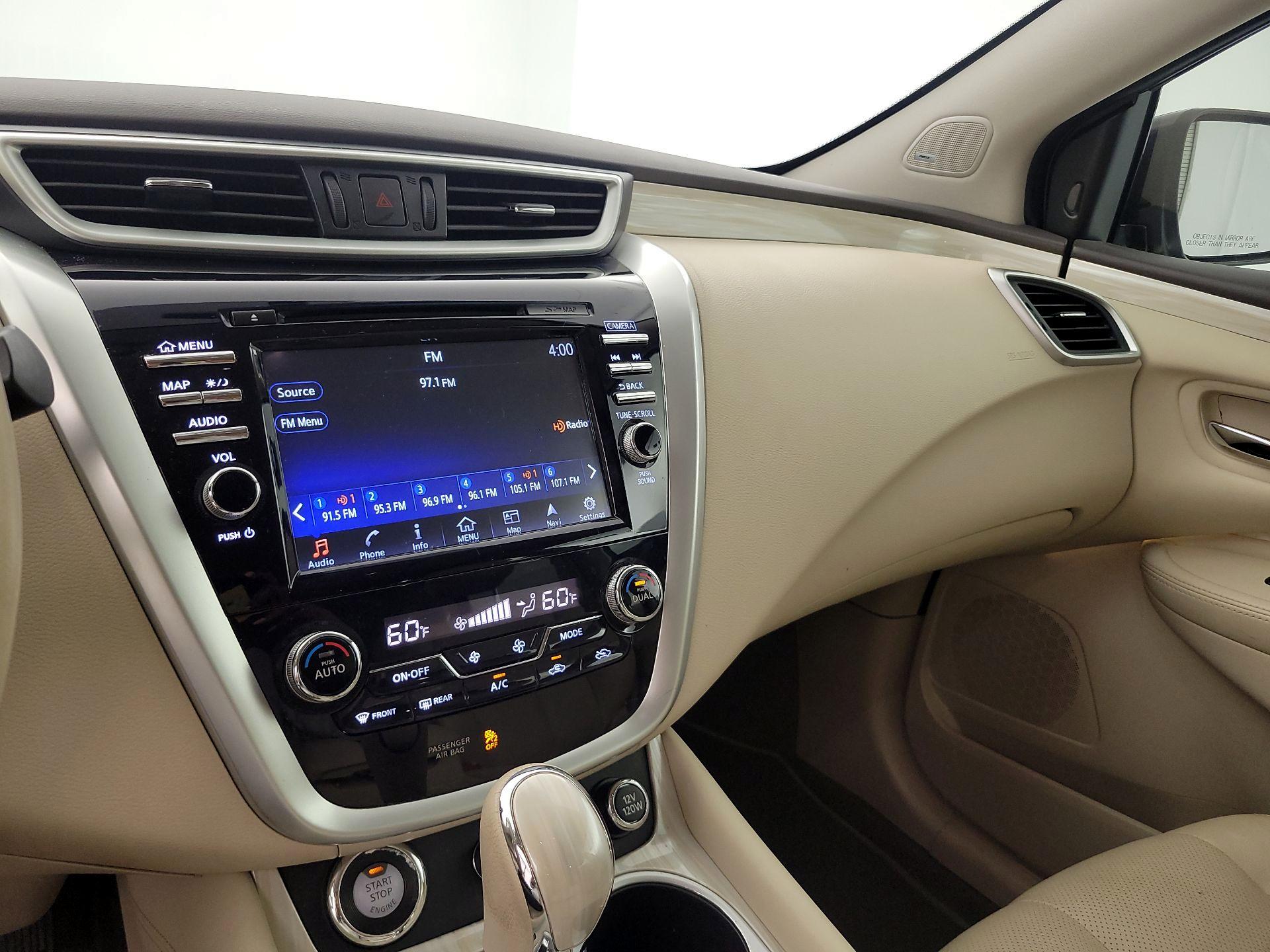 Thumbnail: 2017 Nissan Murano - 16