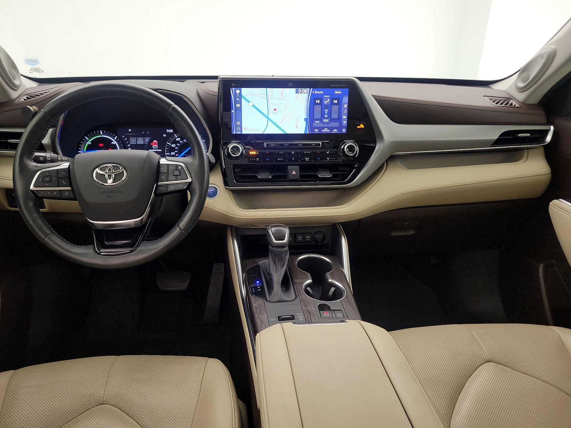 Thumbnail: 2021 Toyota Highlander - 9