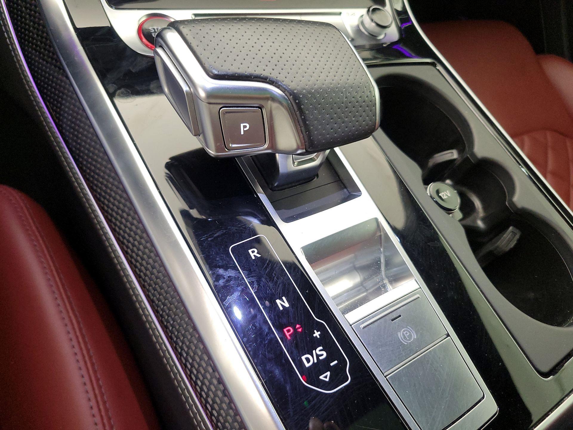 Thumbnail: 2021 Audi SQ8 - 18