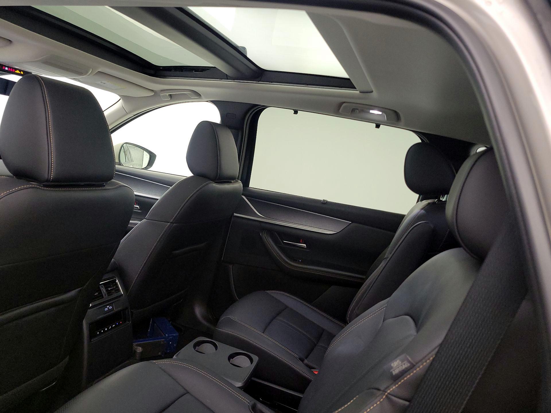 Thumbnail: 2024 Mazda CX-90 - 20