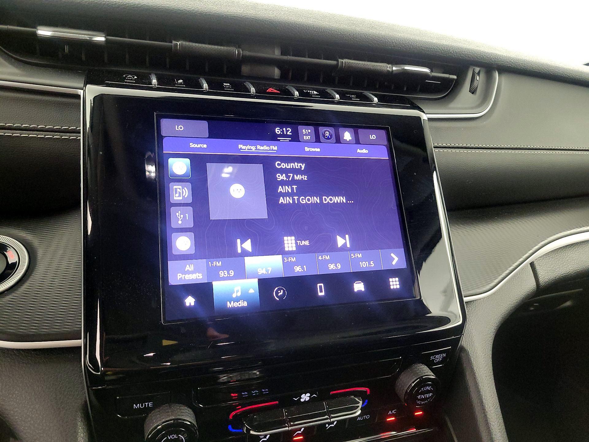 Thumbnail: 2023 Jeep Grand Cherokee - 13