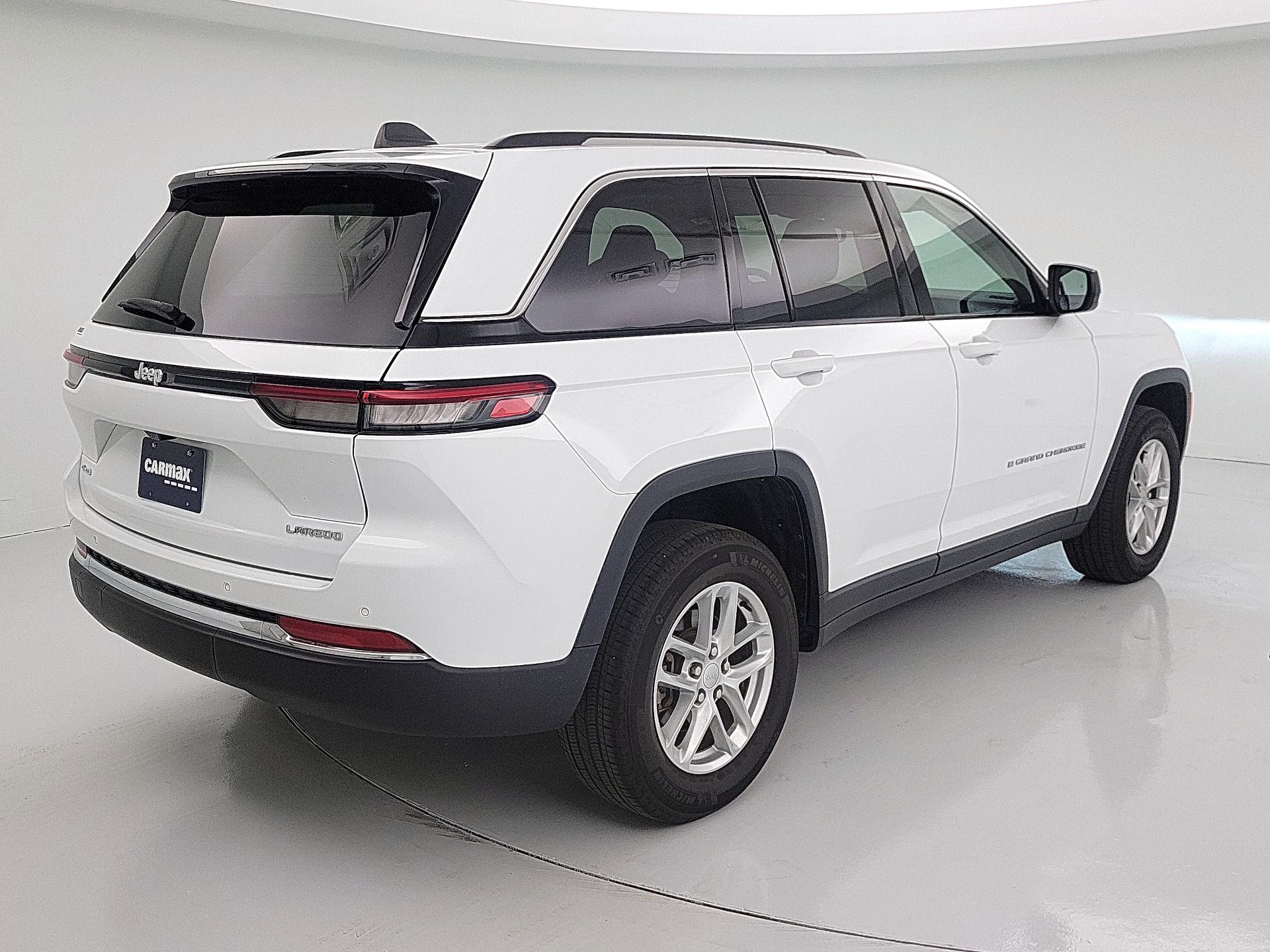 Thumbnail: 2023 Jeep Grand Cherokee - 5