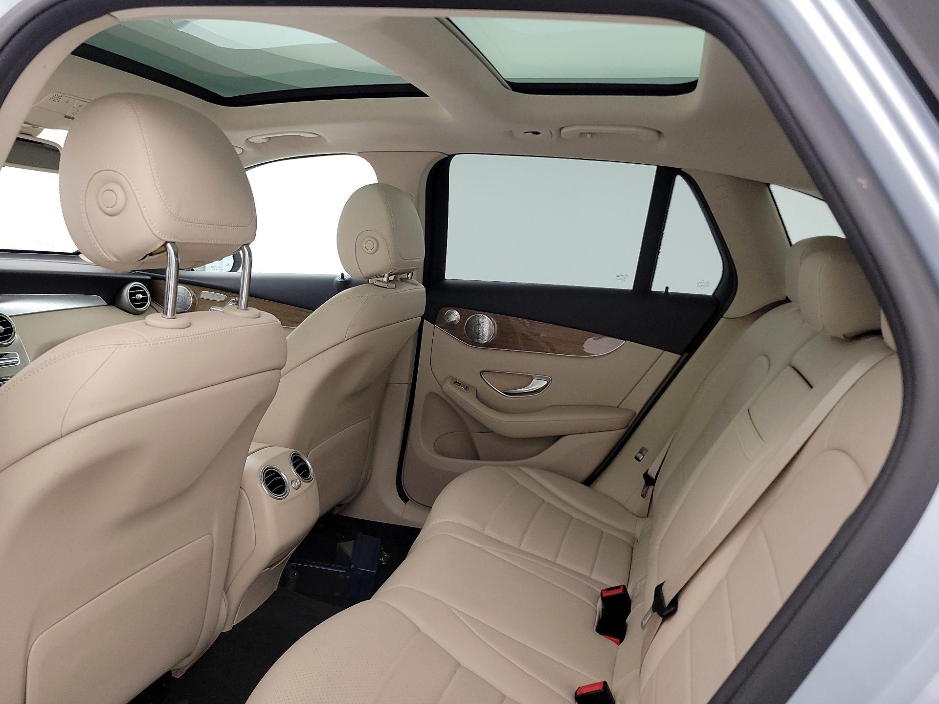 Thumbnail: 2018 Mercedes-Benz GLC - 20