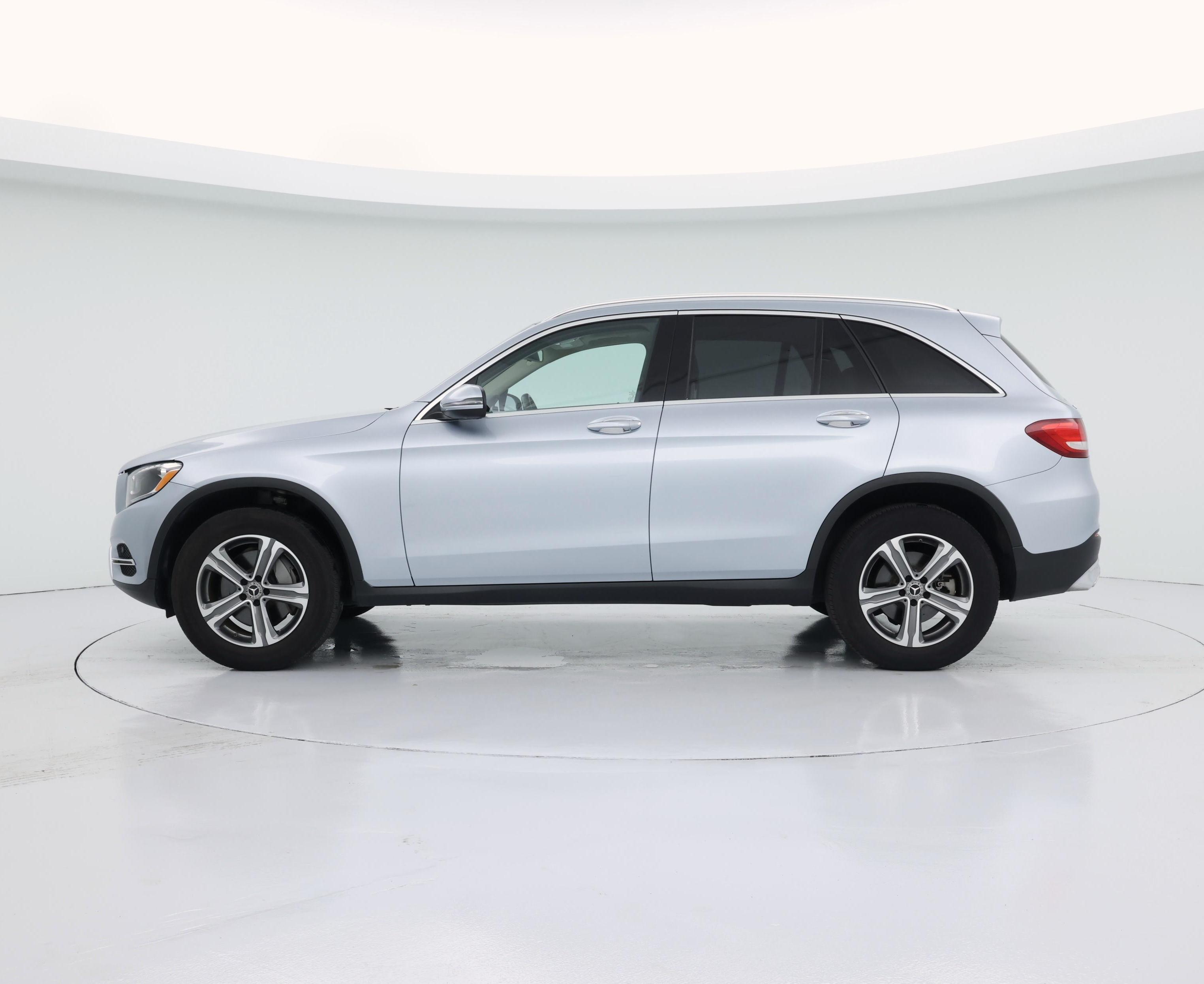 Thumbnail: 2018 Mercedes-Benz GLC - 3